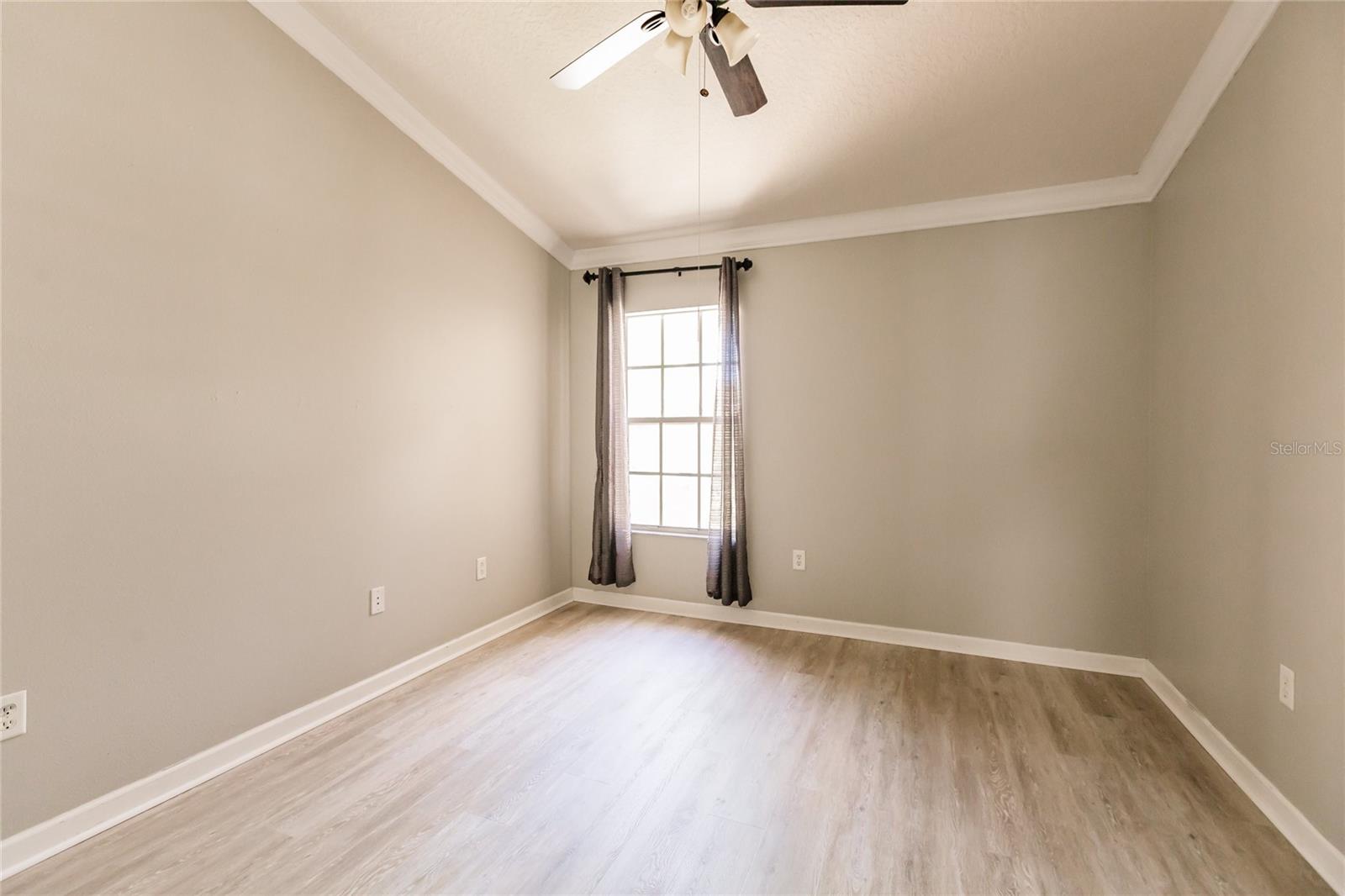 7220 83rd Dr E Property Photo 24