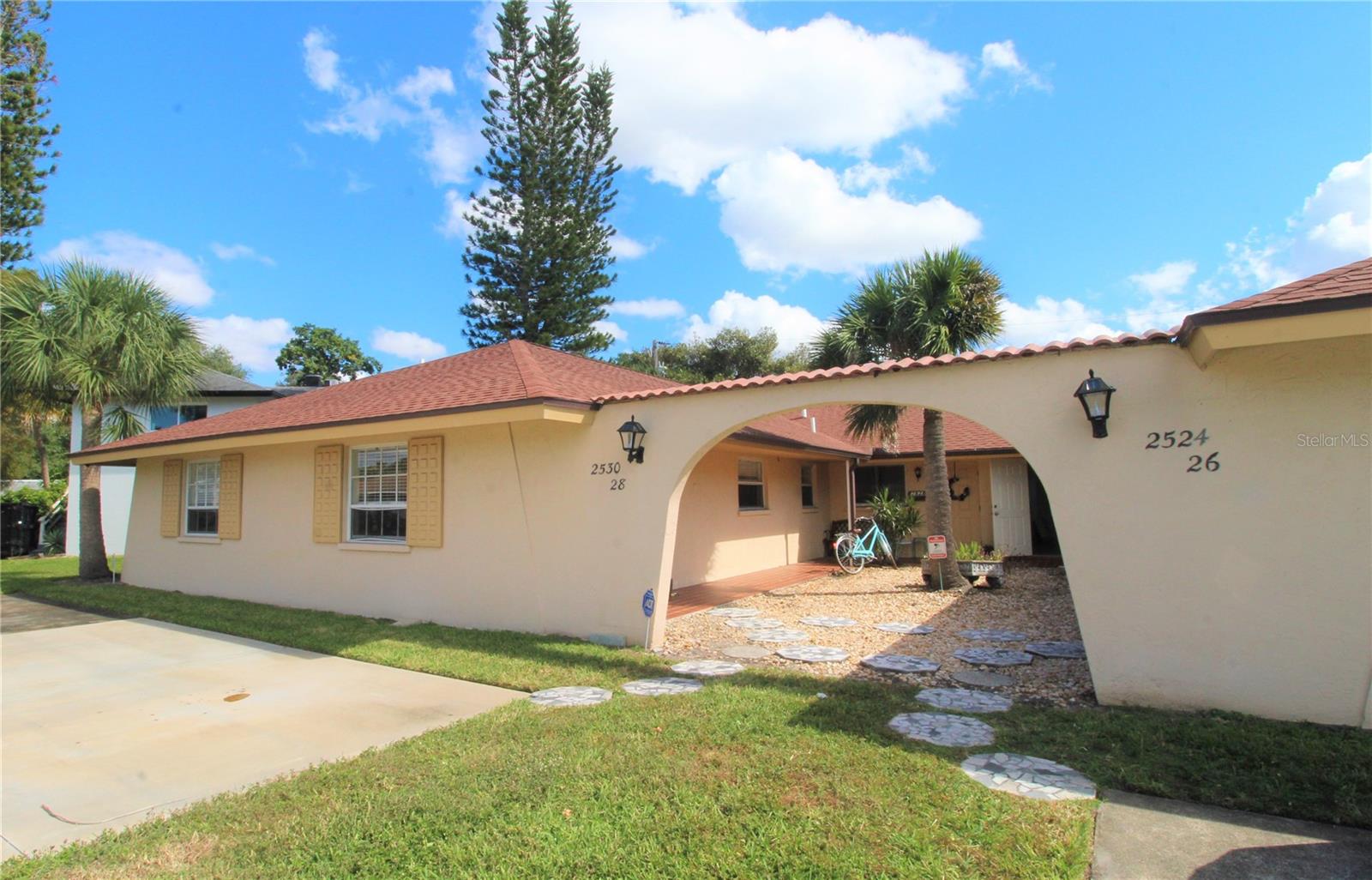 2530 TERRY LANE Property Photo 1