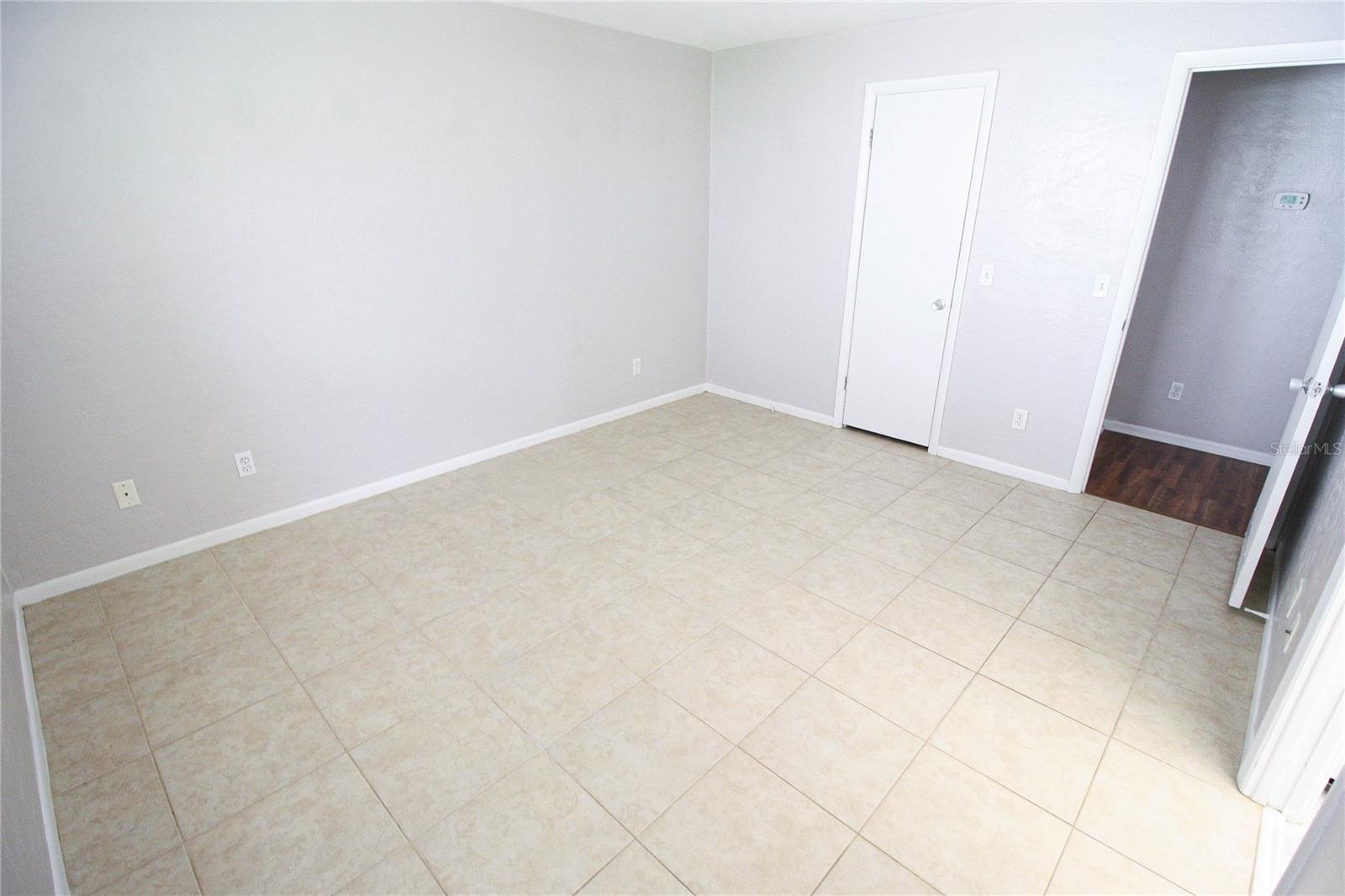 2530 Terry Lane Property Photo 11