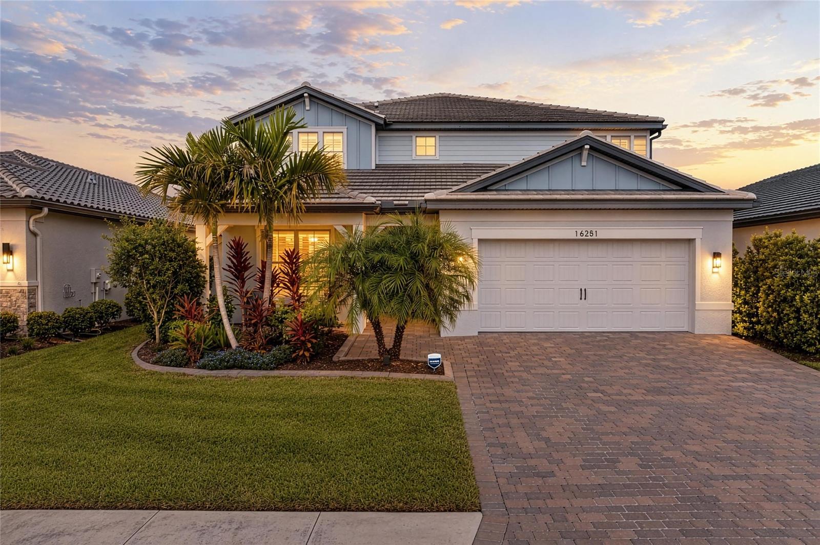 16251 Hidden Oak Loop Property Photo 1