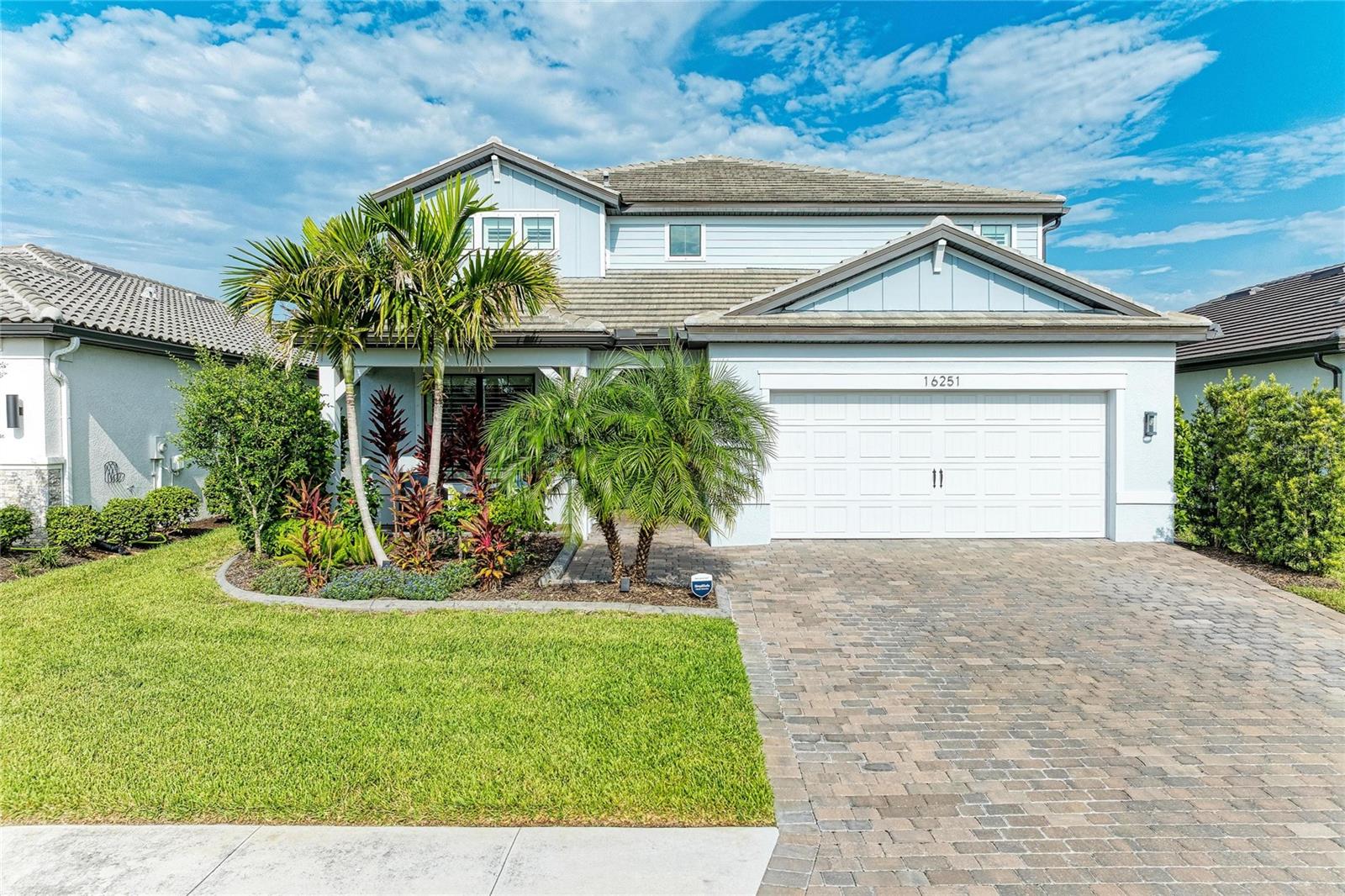 16251 Hidden Oak Loop Property Photo 7