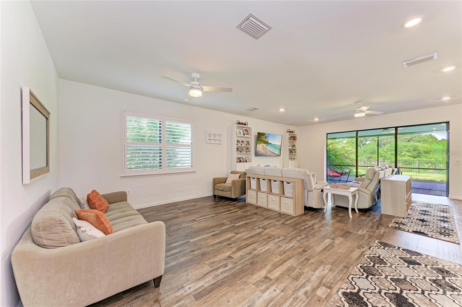 16251 Hidden Oak Loop Property Photo 11