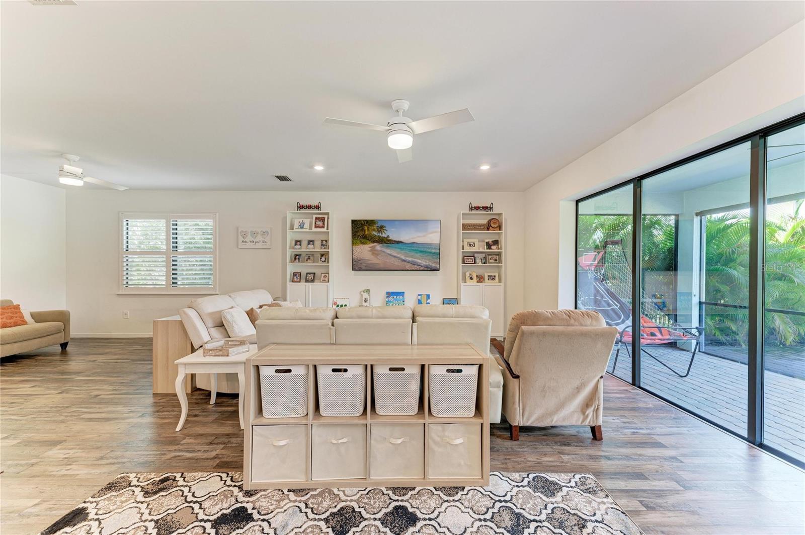 16251 Hidden Oak Loop Property Photo 17