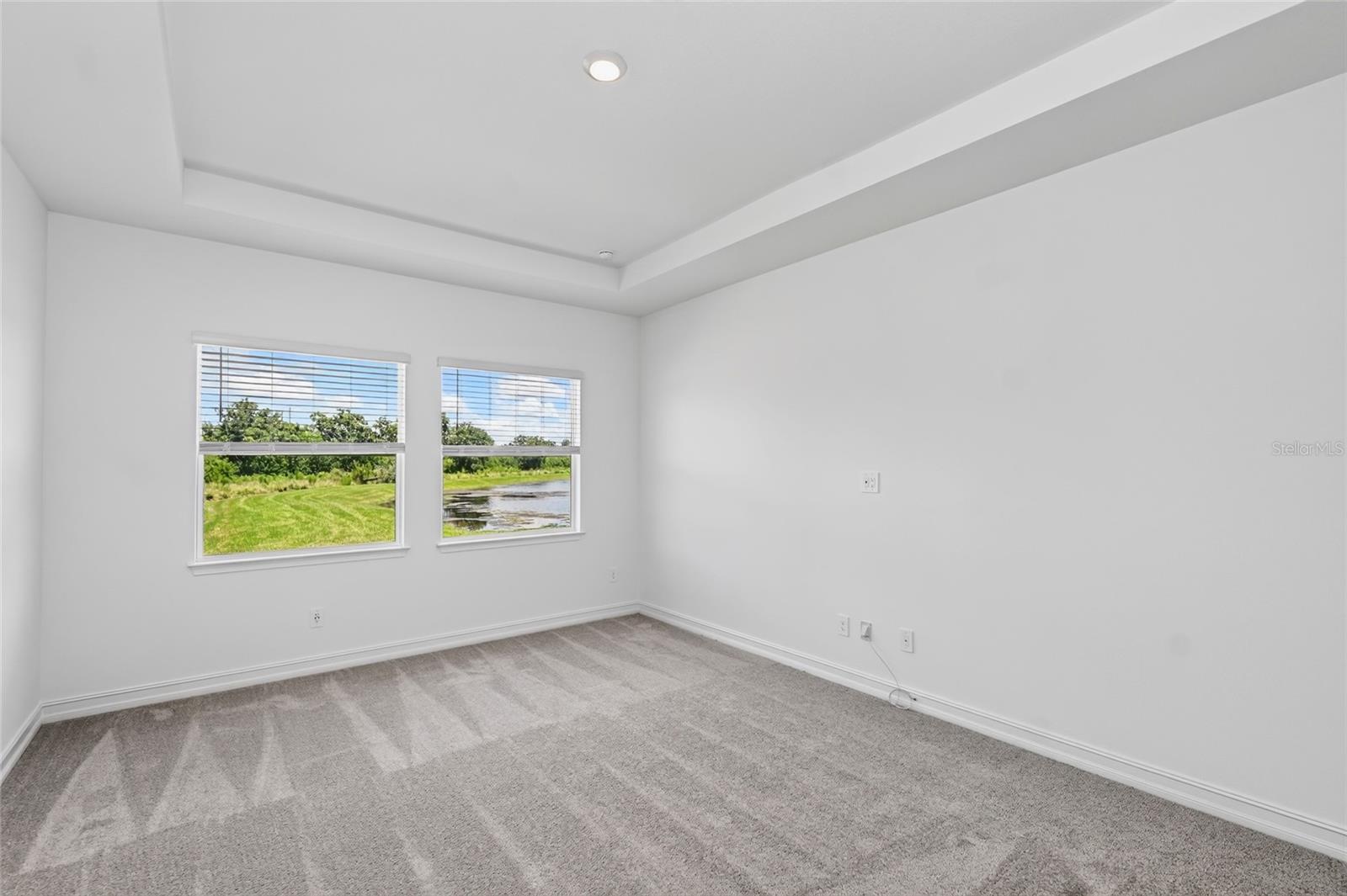 11580 69th Pl E Property Photo 4