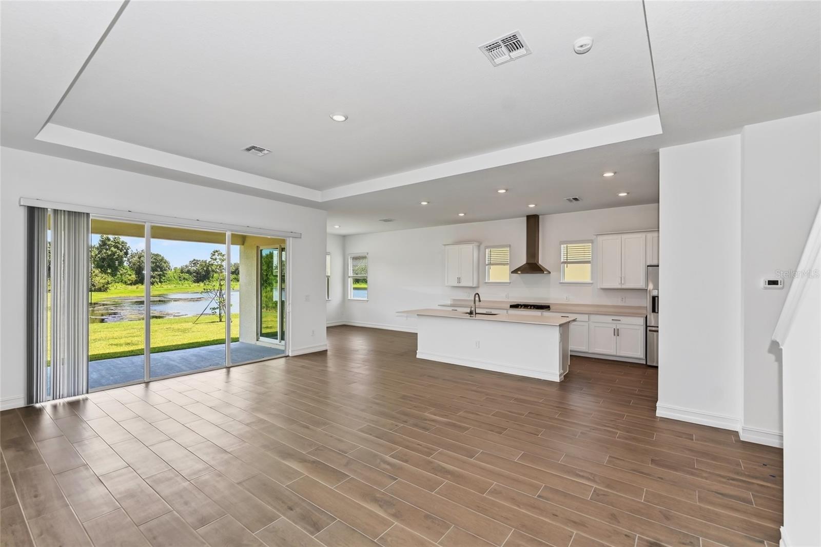 11580 69th Pl E Property Photo 18