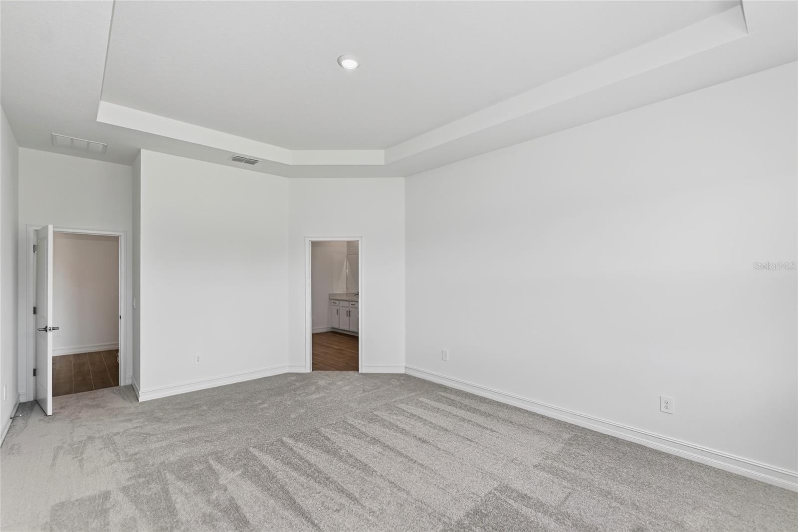 11580 69th Pl E Property Photo 21