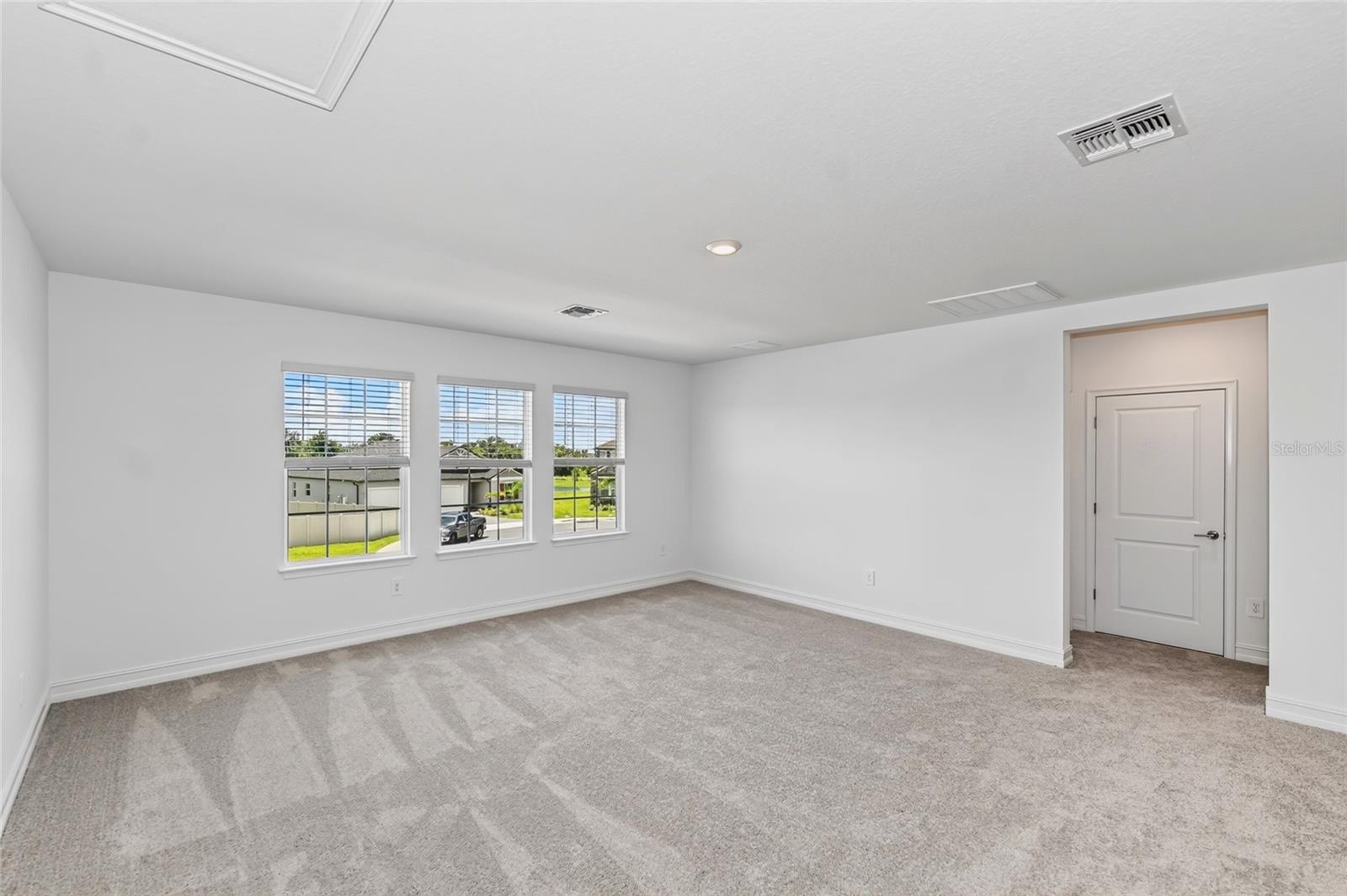 11580 69th Pl E Property Photo 25