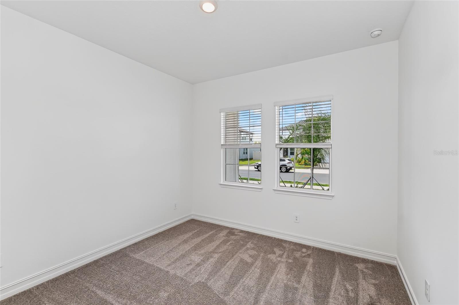 11580 69th Pl E Property Photo 29