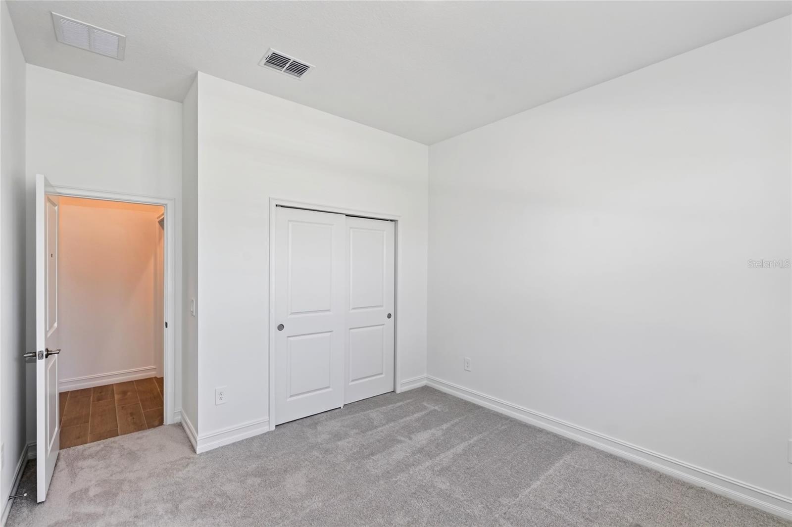 11580 69th Pl E Property Photo 31