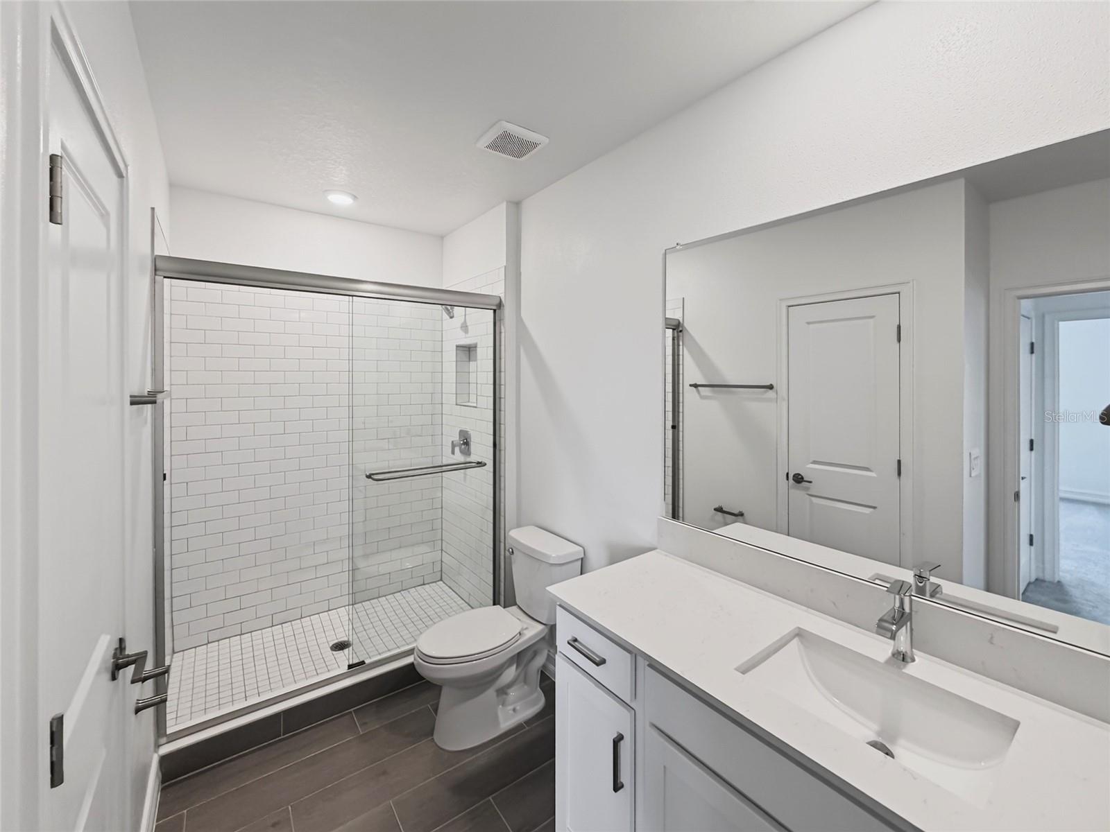 11580 69th Pl E Property Photo 32