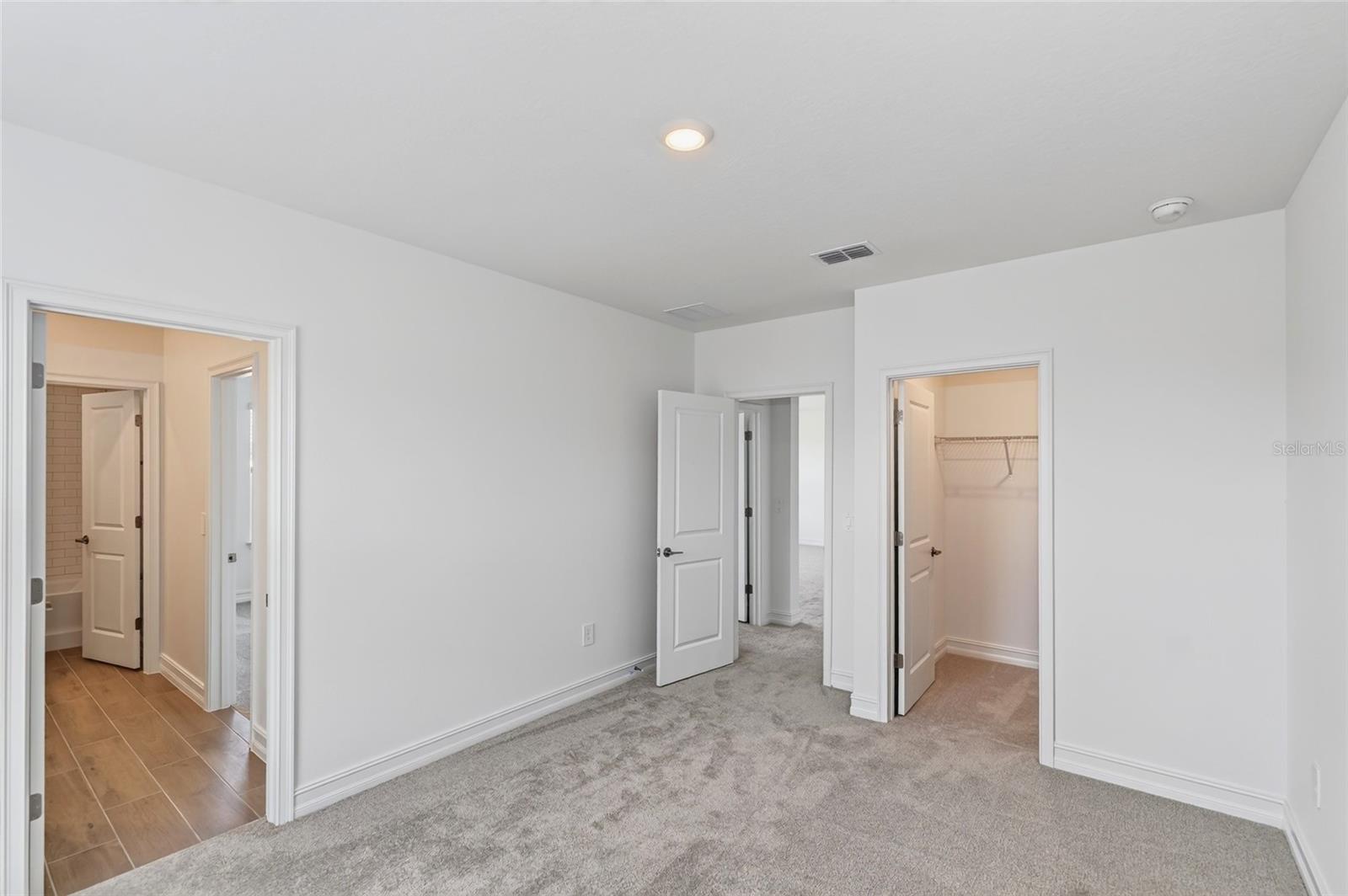 11580 69th Pl E Property Photo 37