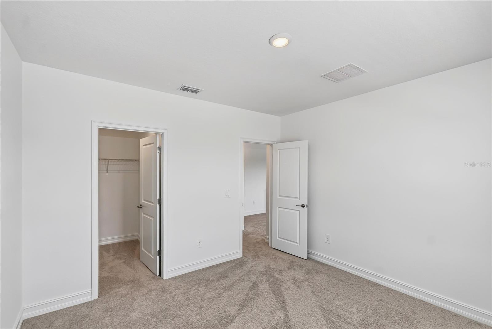 11580 69th Pl E Property Photo 40