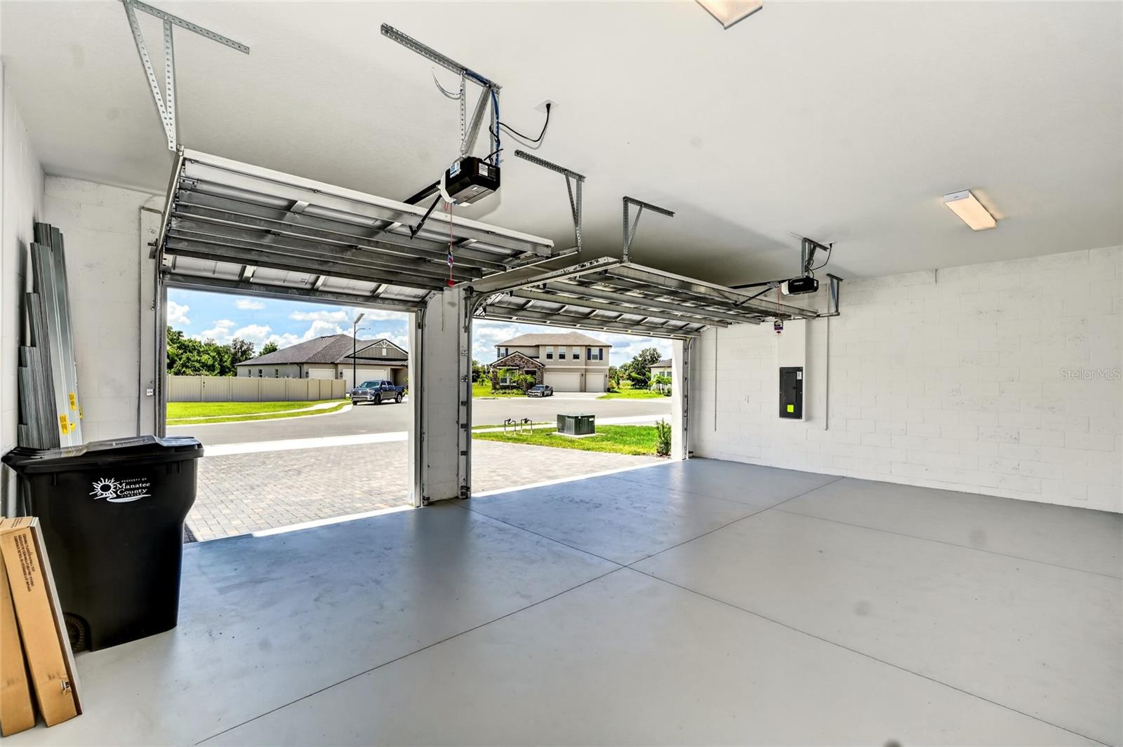 11580 69th Pl E Property Photo 44