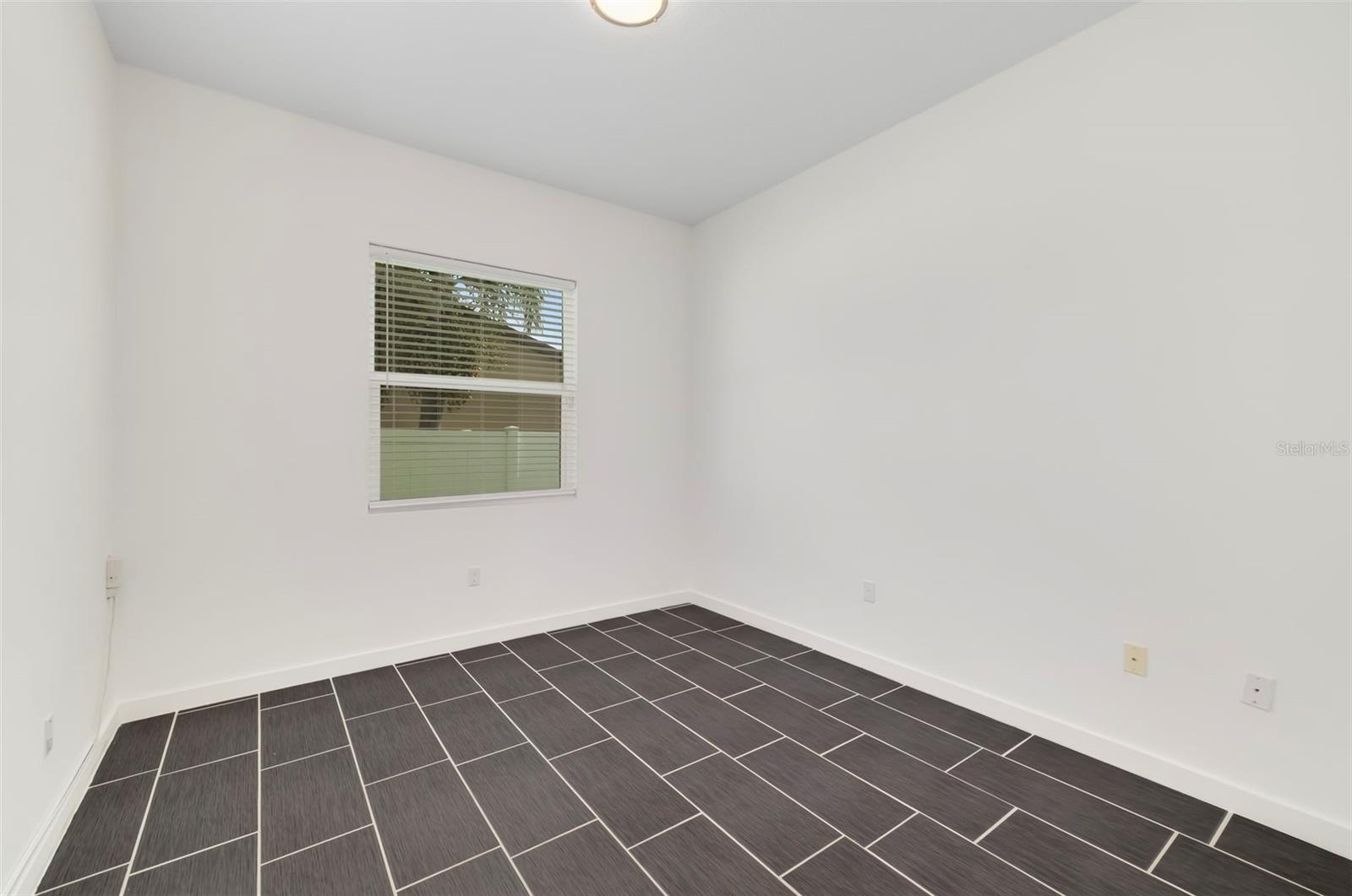 4524 Riverwood Ave Property Photo 35