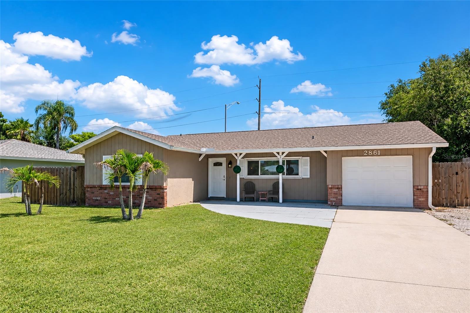 2861 INDIANWOOD DR