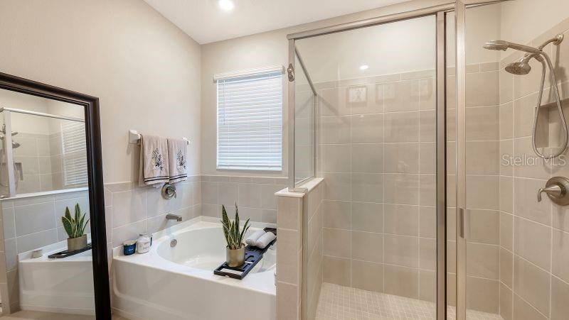 2108 Midnight Pearl Dr Property Photo 28