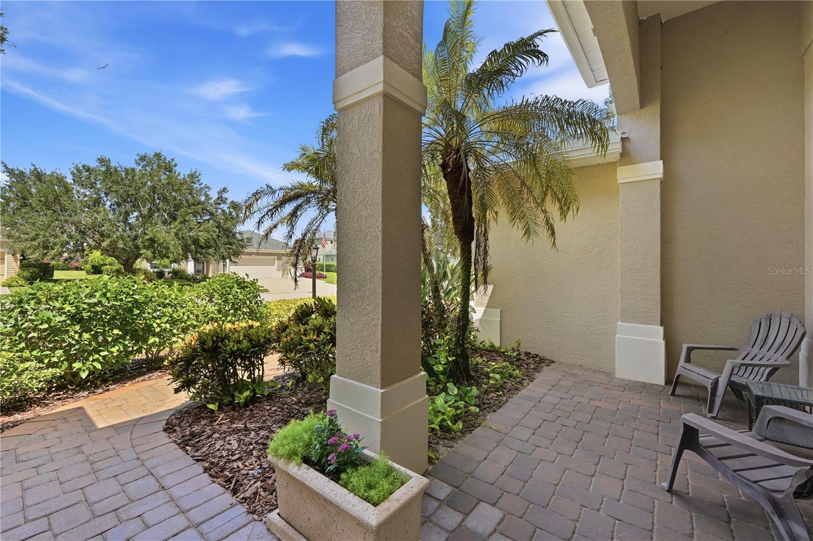 1568 Hickory View Cir Property Photo 8