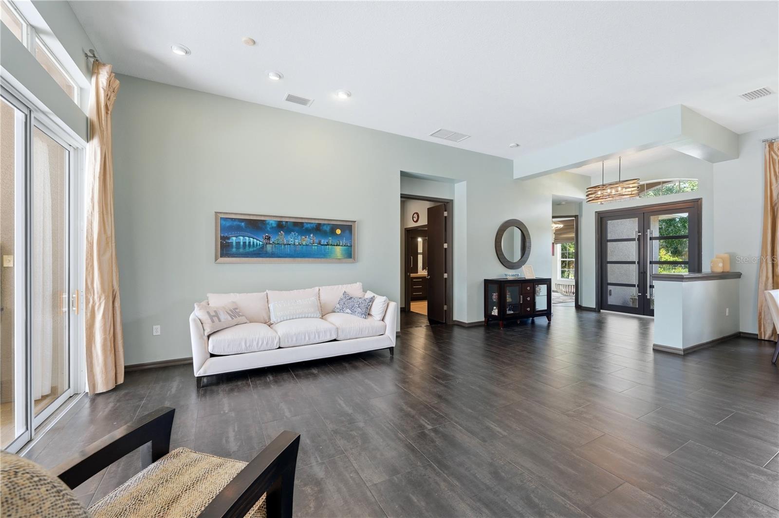 1568 Hickory View Cir Property Photo 19