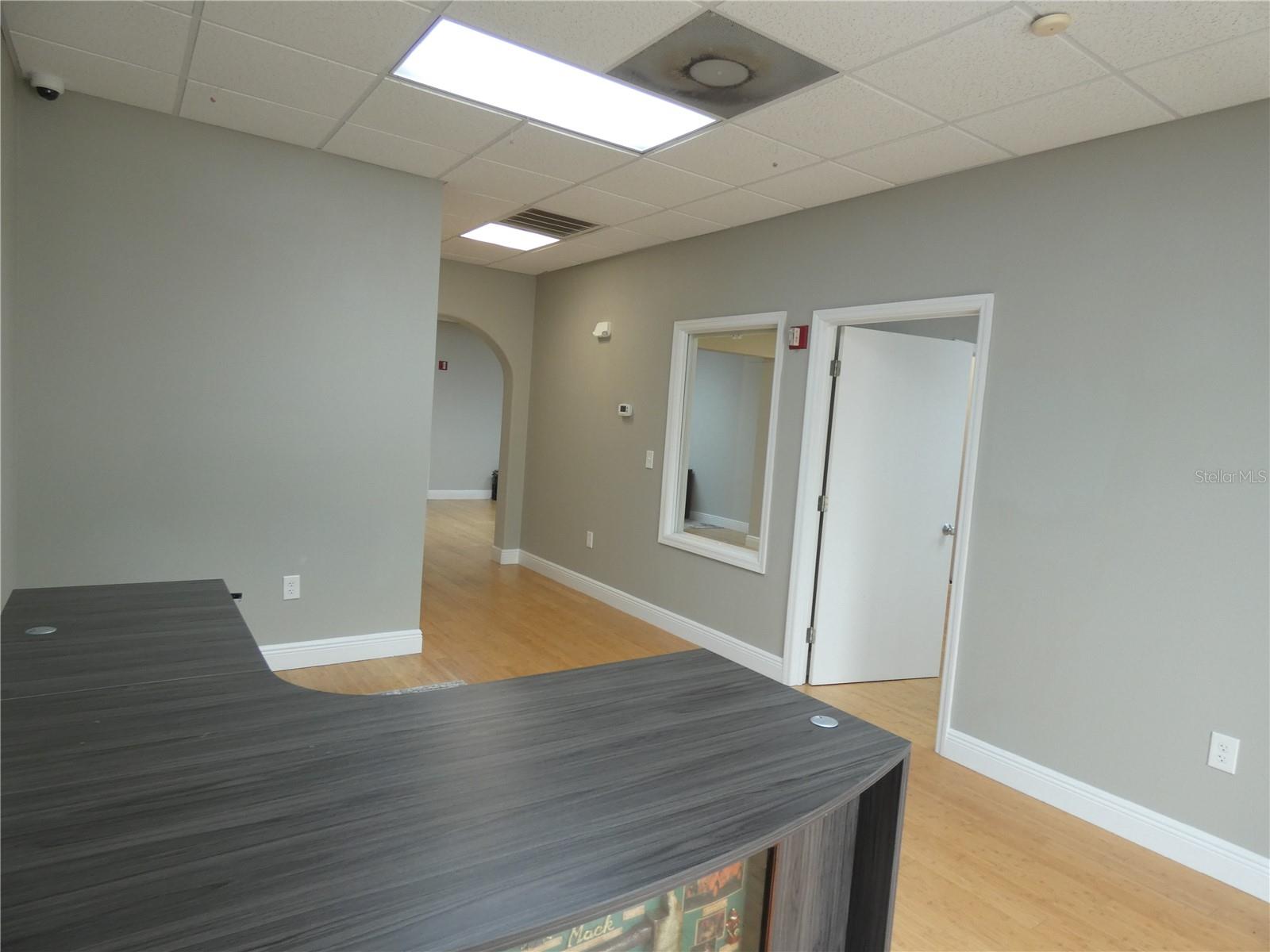 1882 Porter Lake Dr #106 Property Photo 6