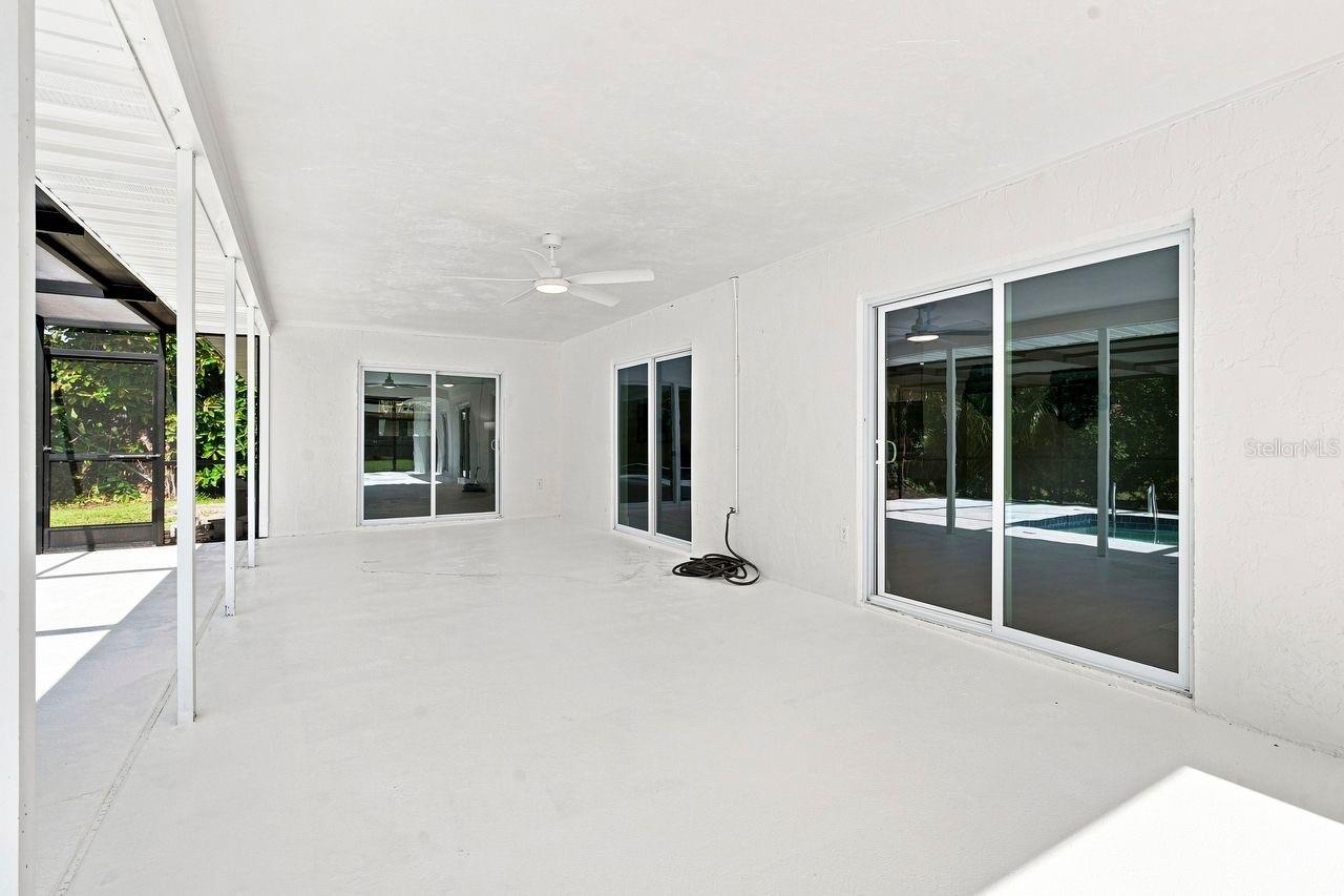 212 Giotto Dr Property Photo 36