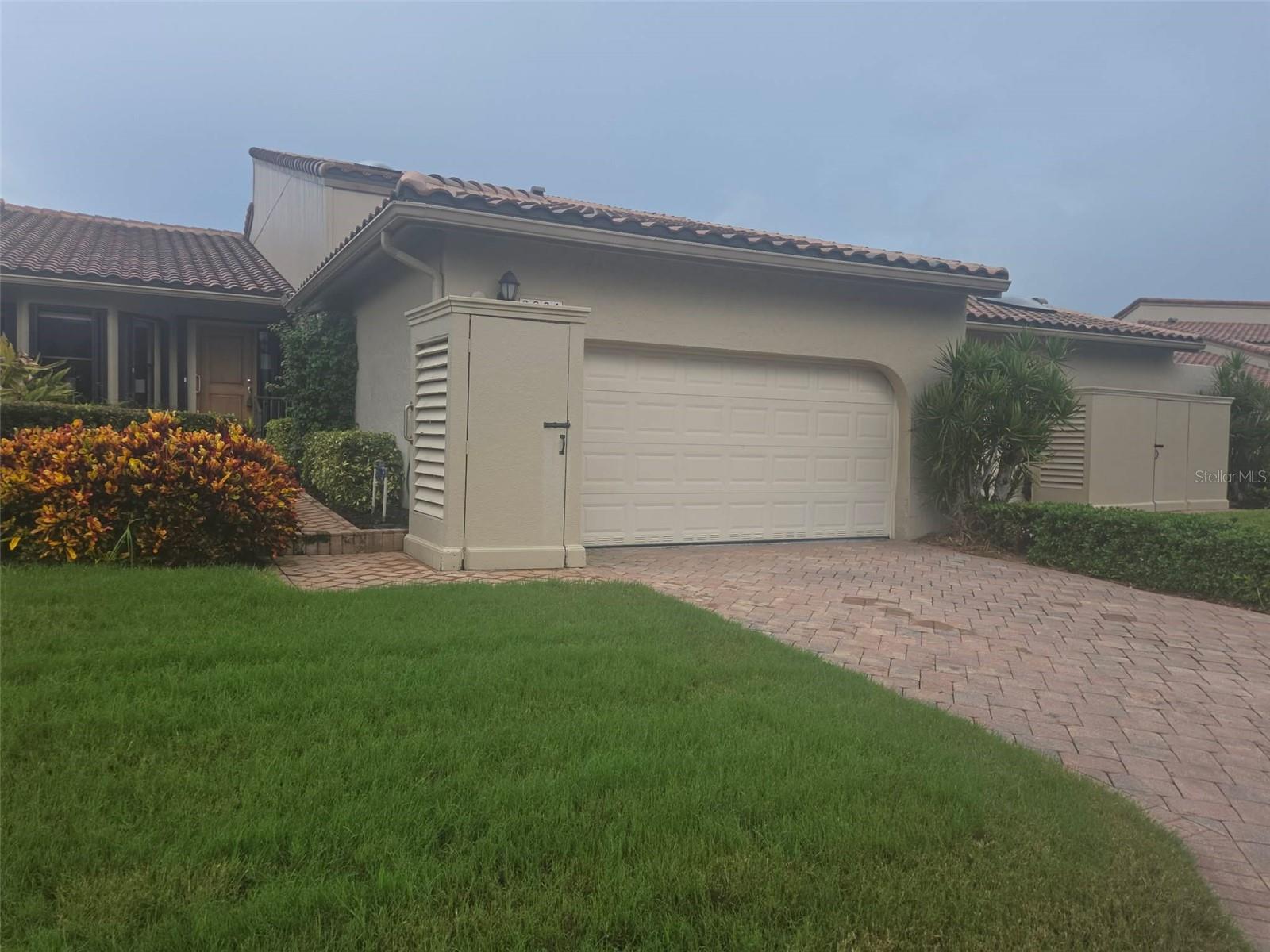 2321 Harbour Oaks Dr Property Photo 32