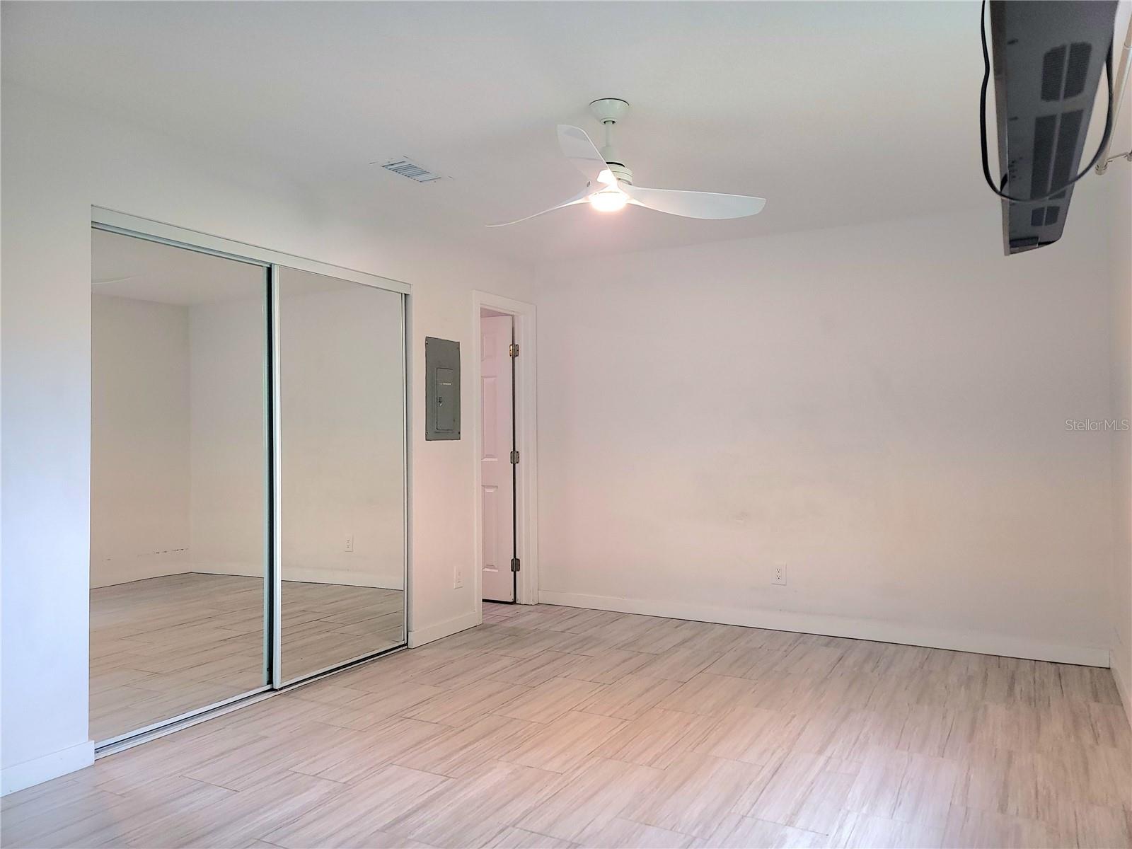 2801 Magdalina Dr #1a Property Photo 23