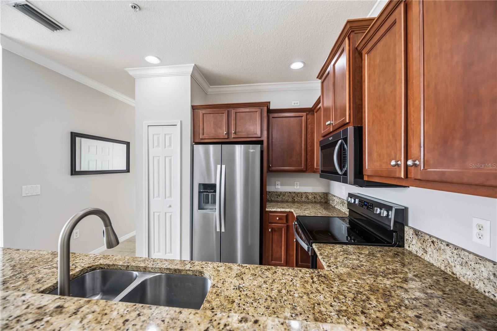 7927 Limestone Ln #13-203 Property Photo 11