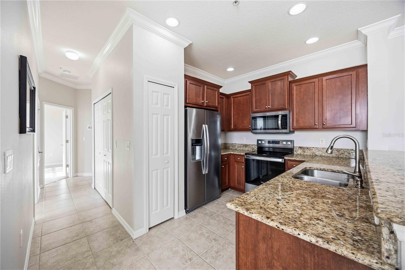 7927 Limestone Ln #13-203 Property Photo 12