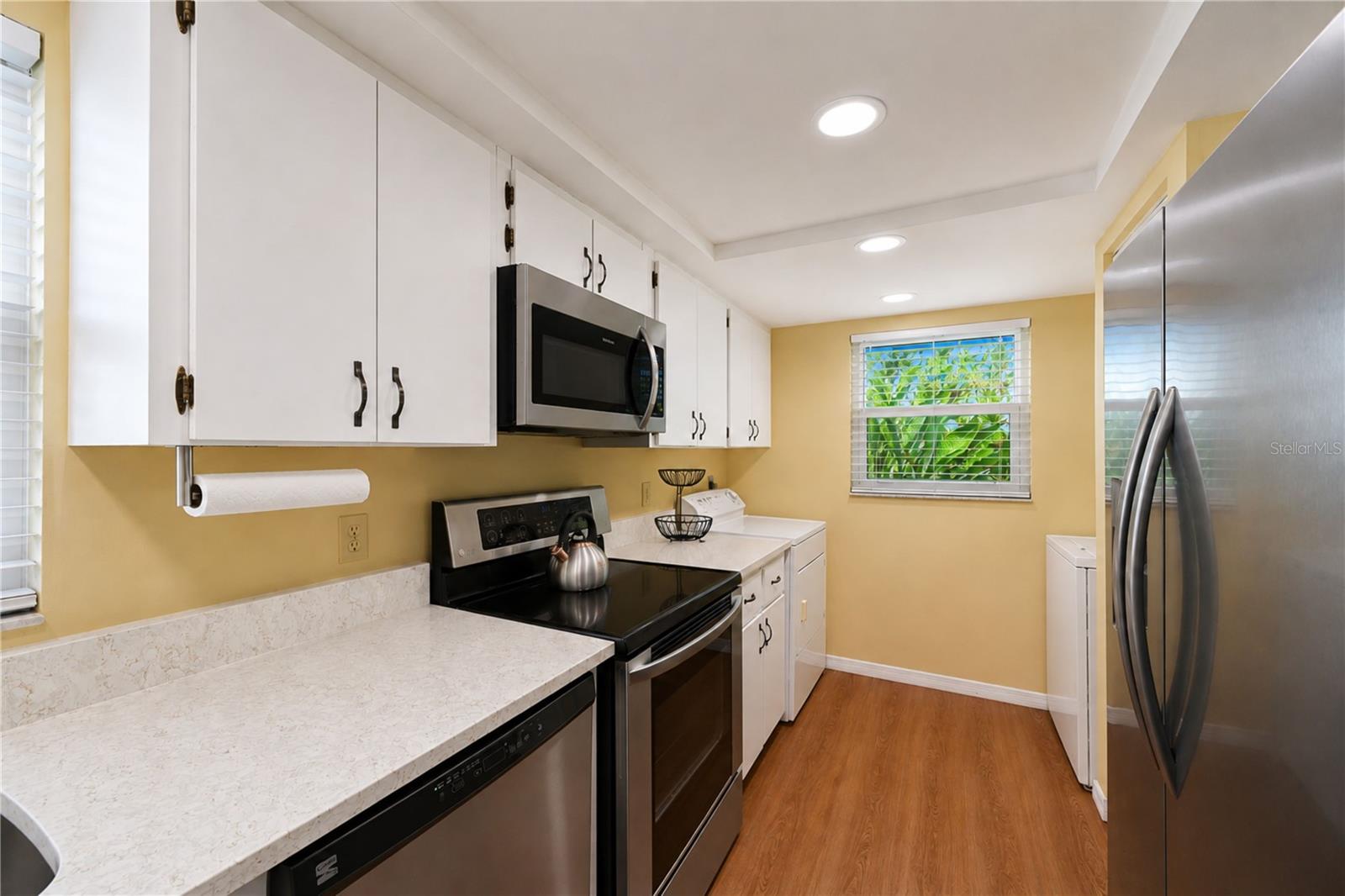 9406 Andover Cir Property Photo 11