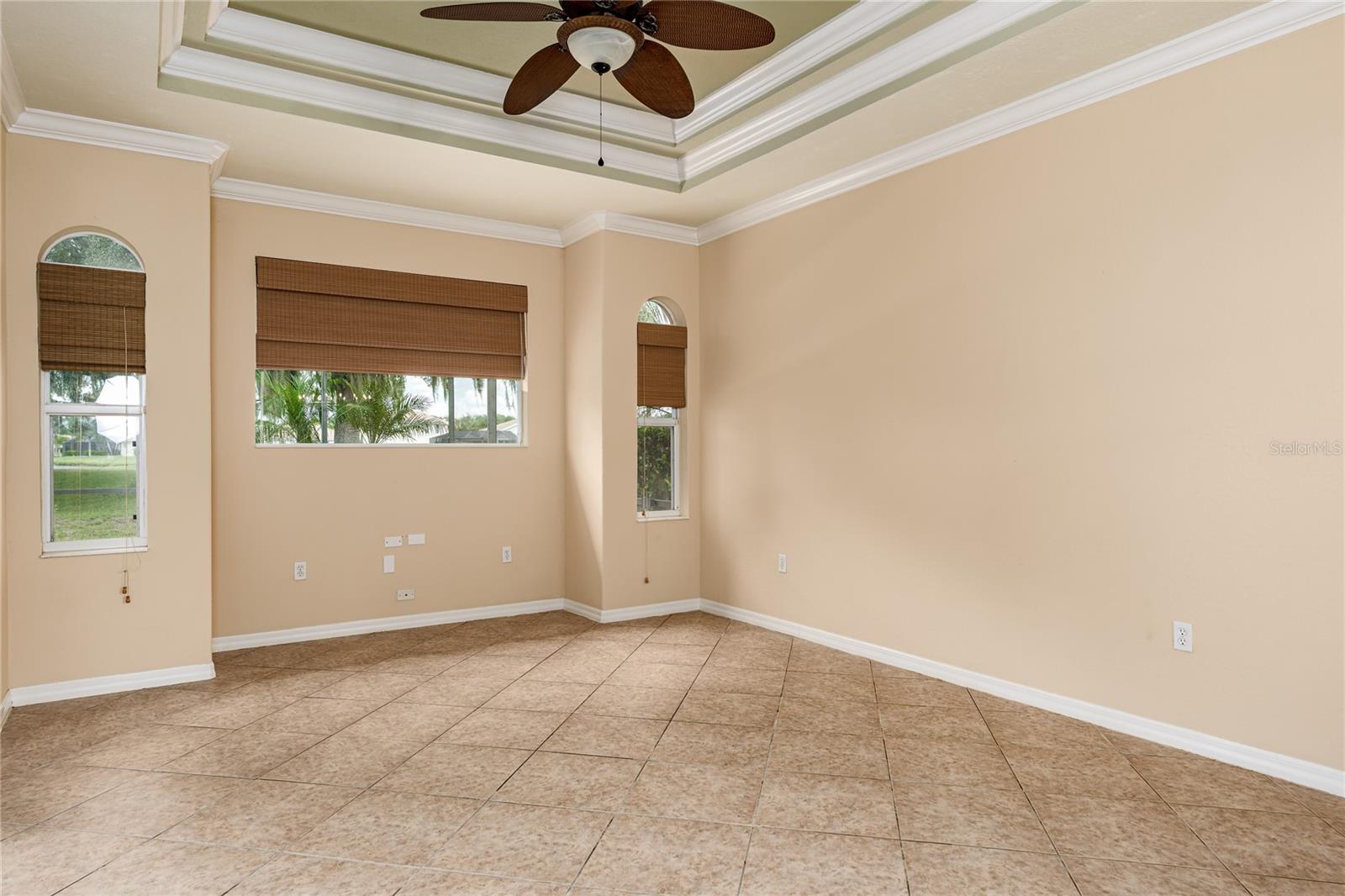 8910 Stone Harbour Loop Property Photo 13