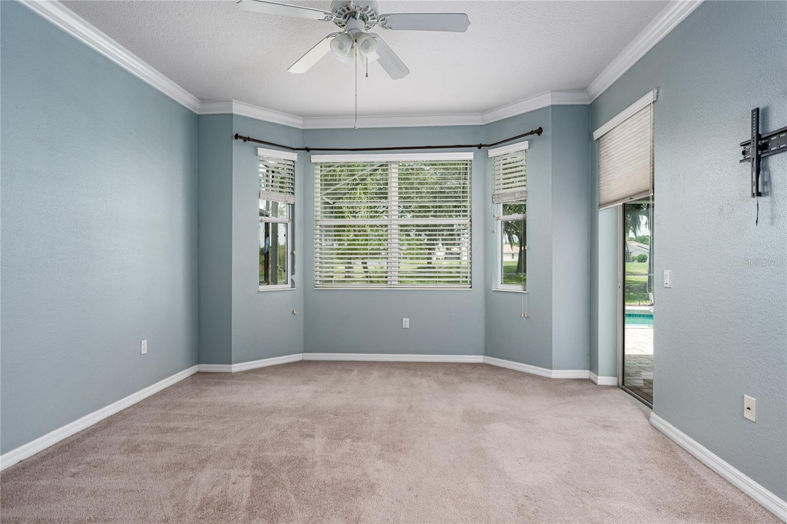8910 Stone Harbour Loop Property Photo 14