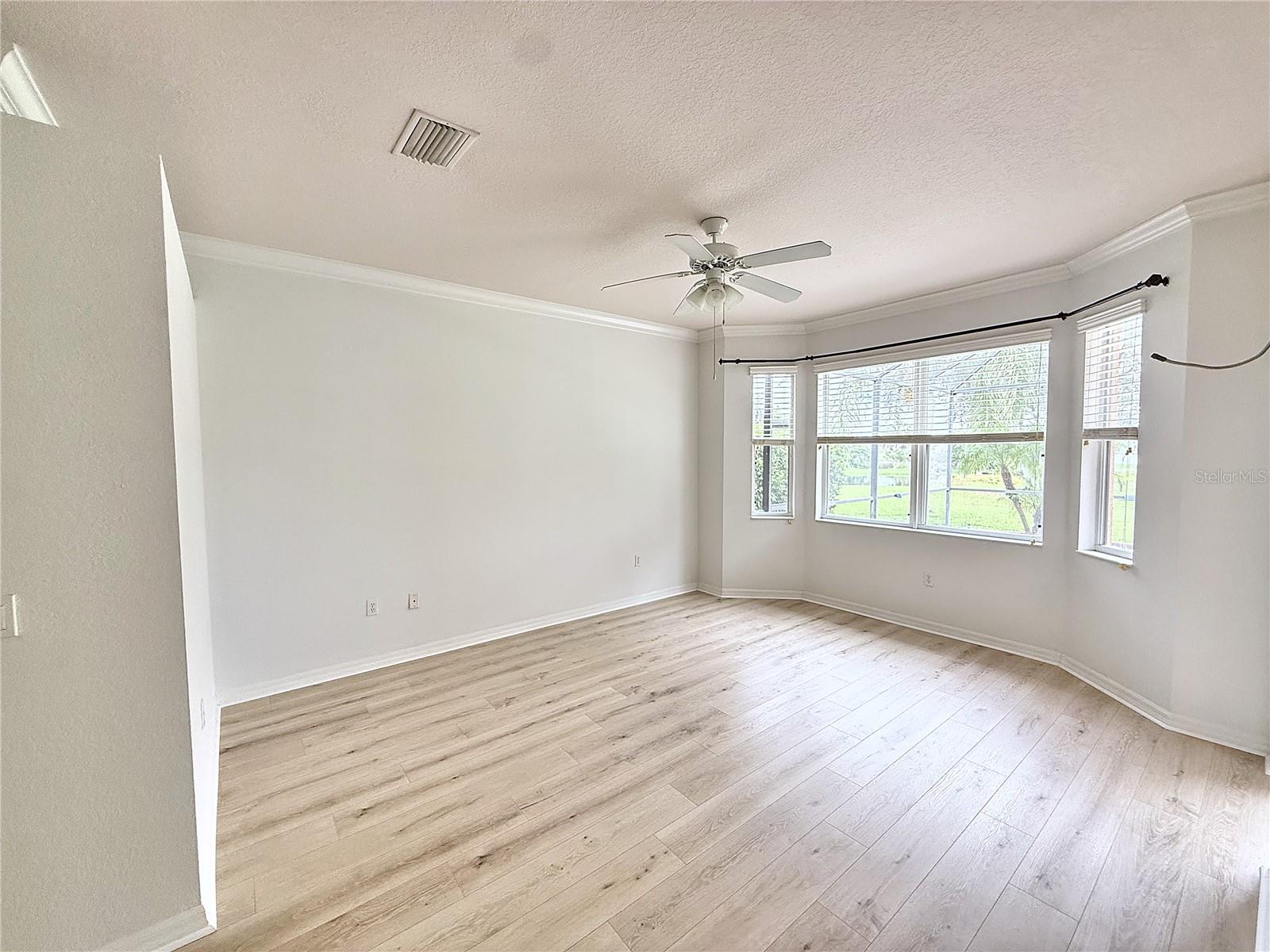 8910 Stone Harbour Loop Property Photo 14