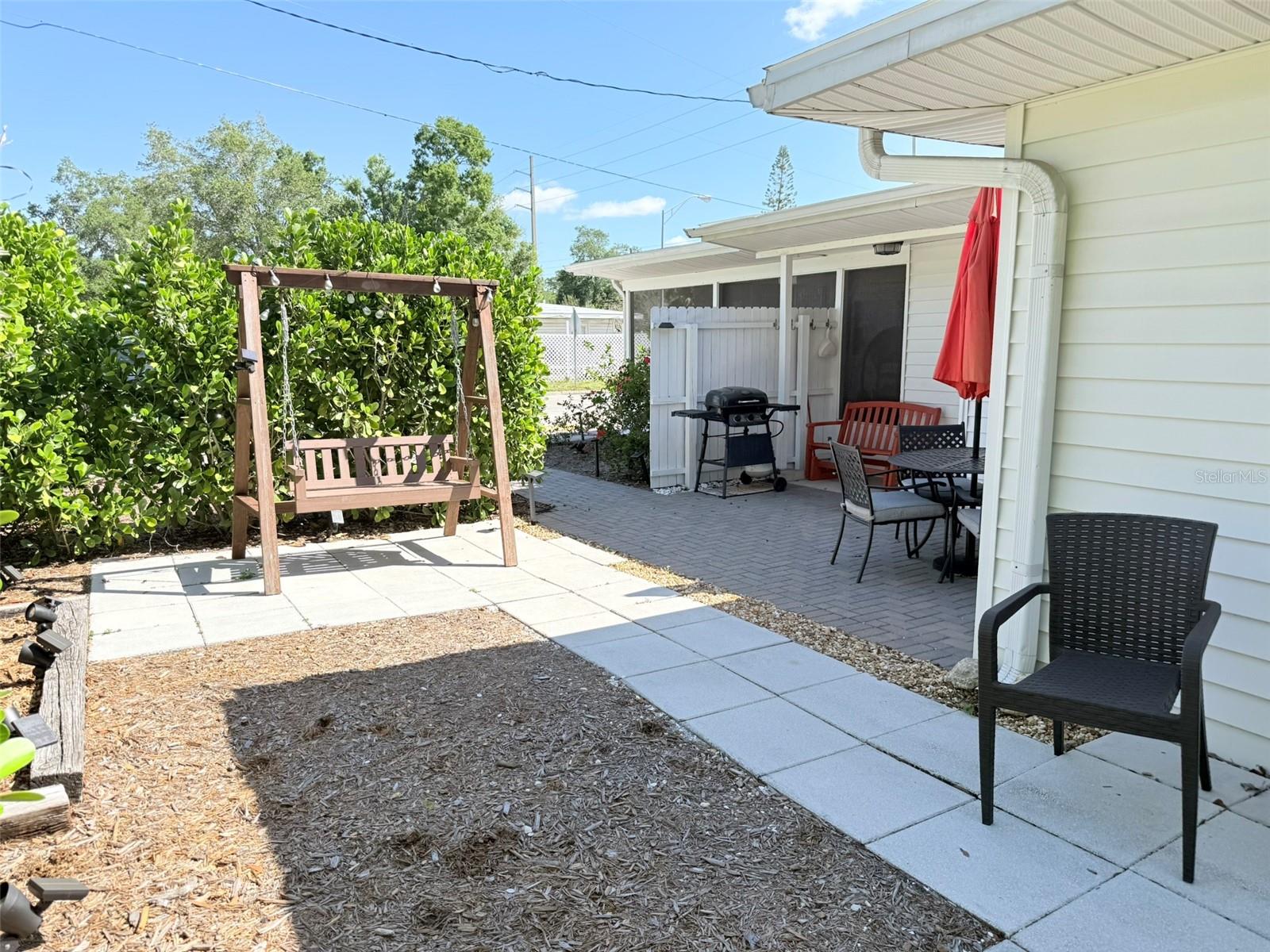 828 S Tuttle Ave #b Property Photo 15