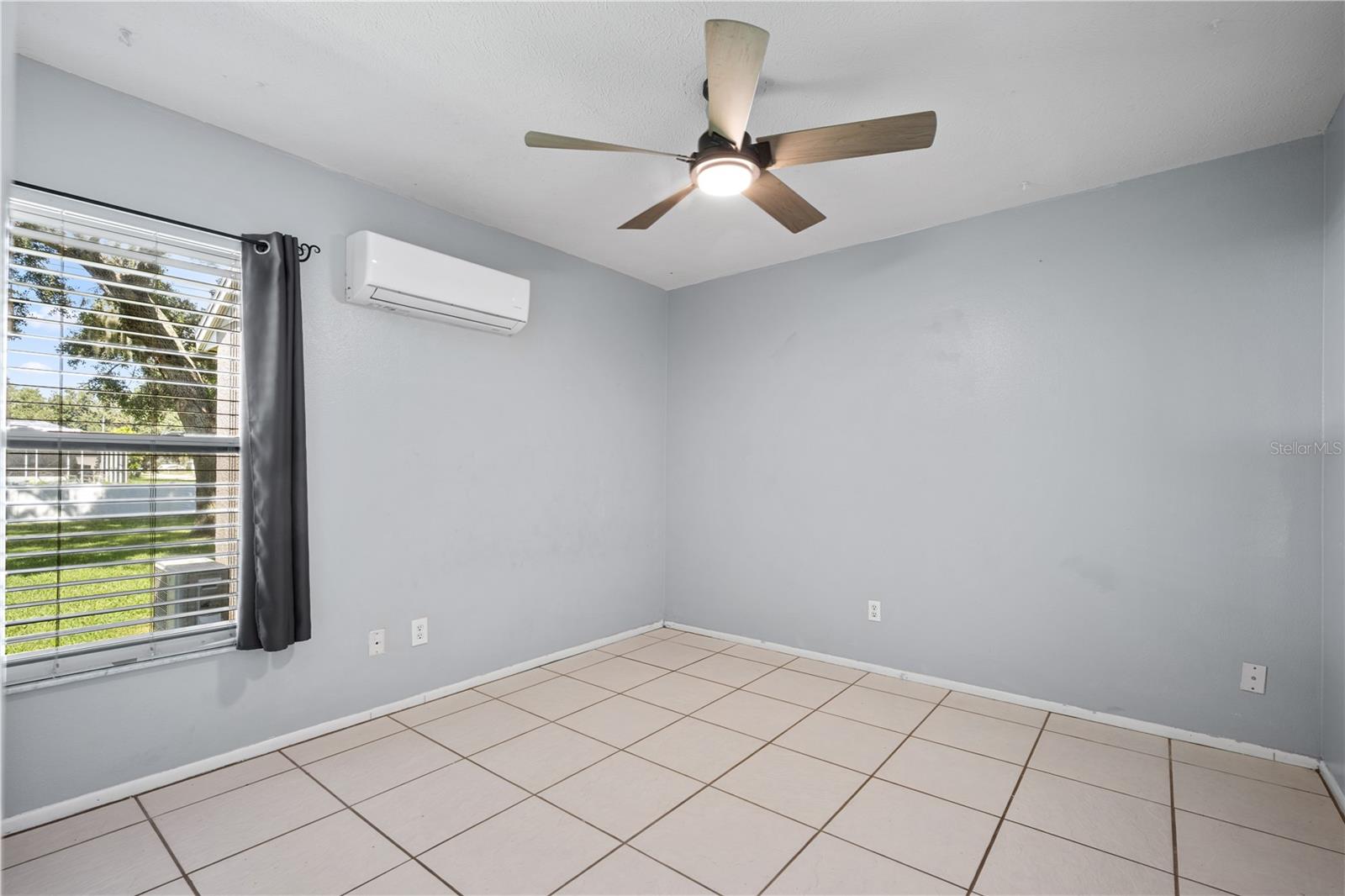 6305 61st St E Property Photo 31