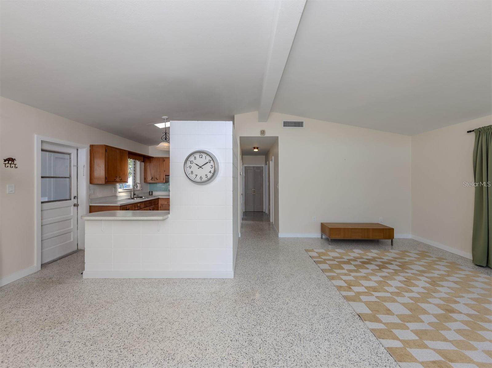 317 Hillview Rd Property Photo 14