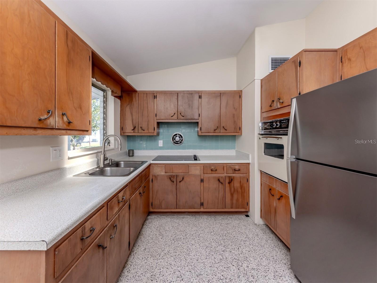 317 Hillview Rd Property Photo 18