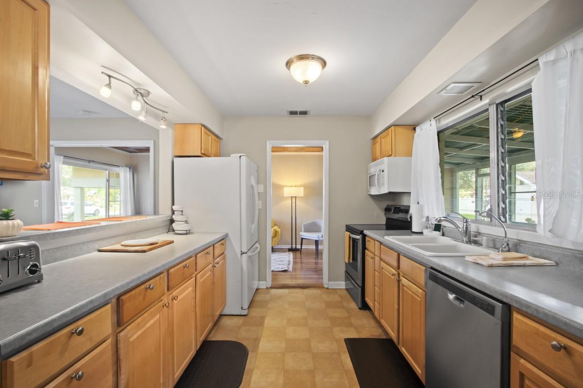 1512 Lime St Property Photo 10