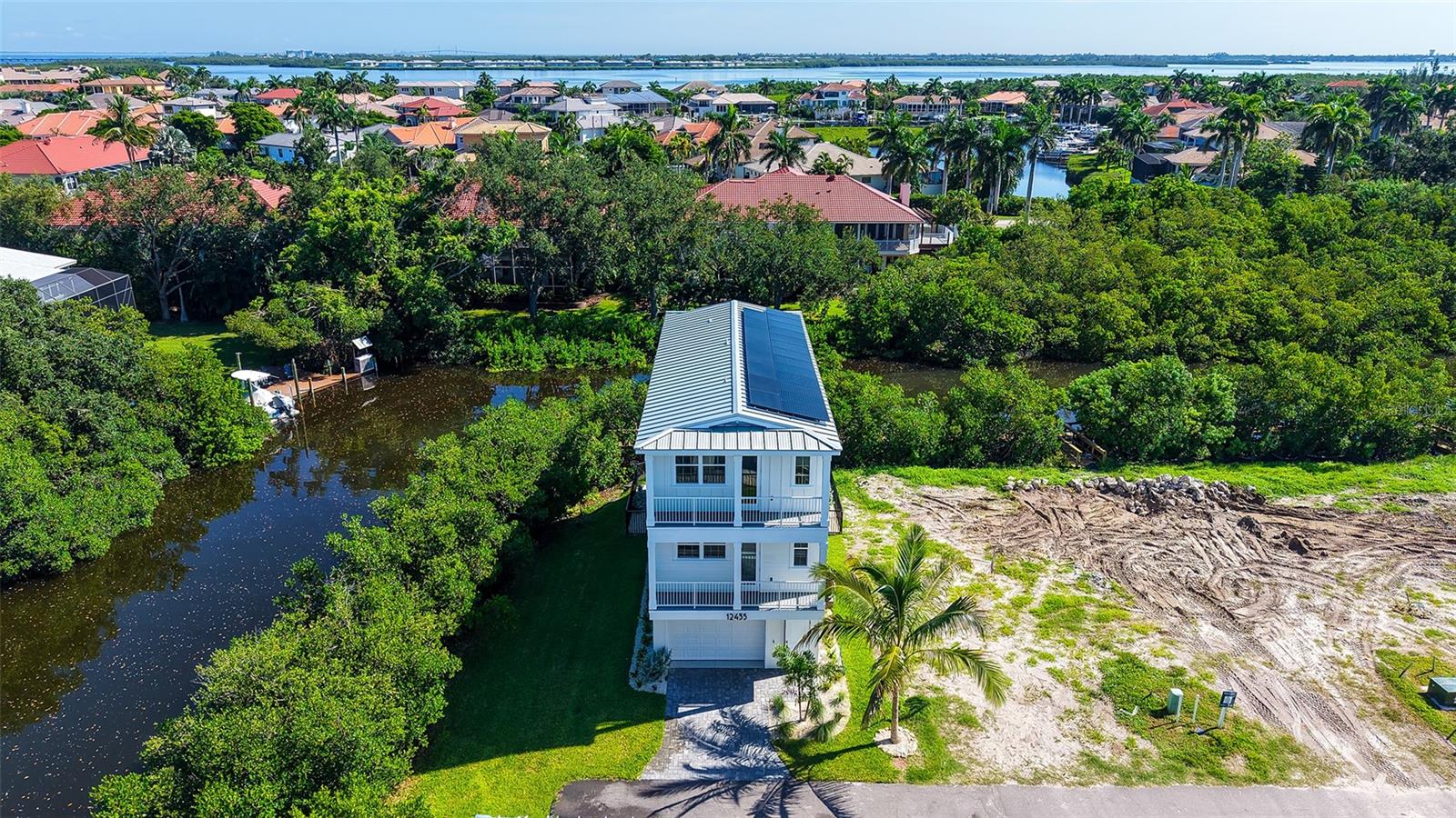 12435 Dockside Ter Property Photo 5