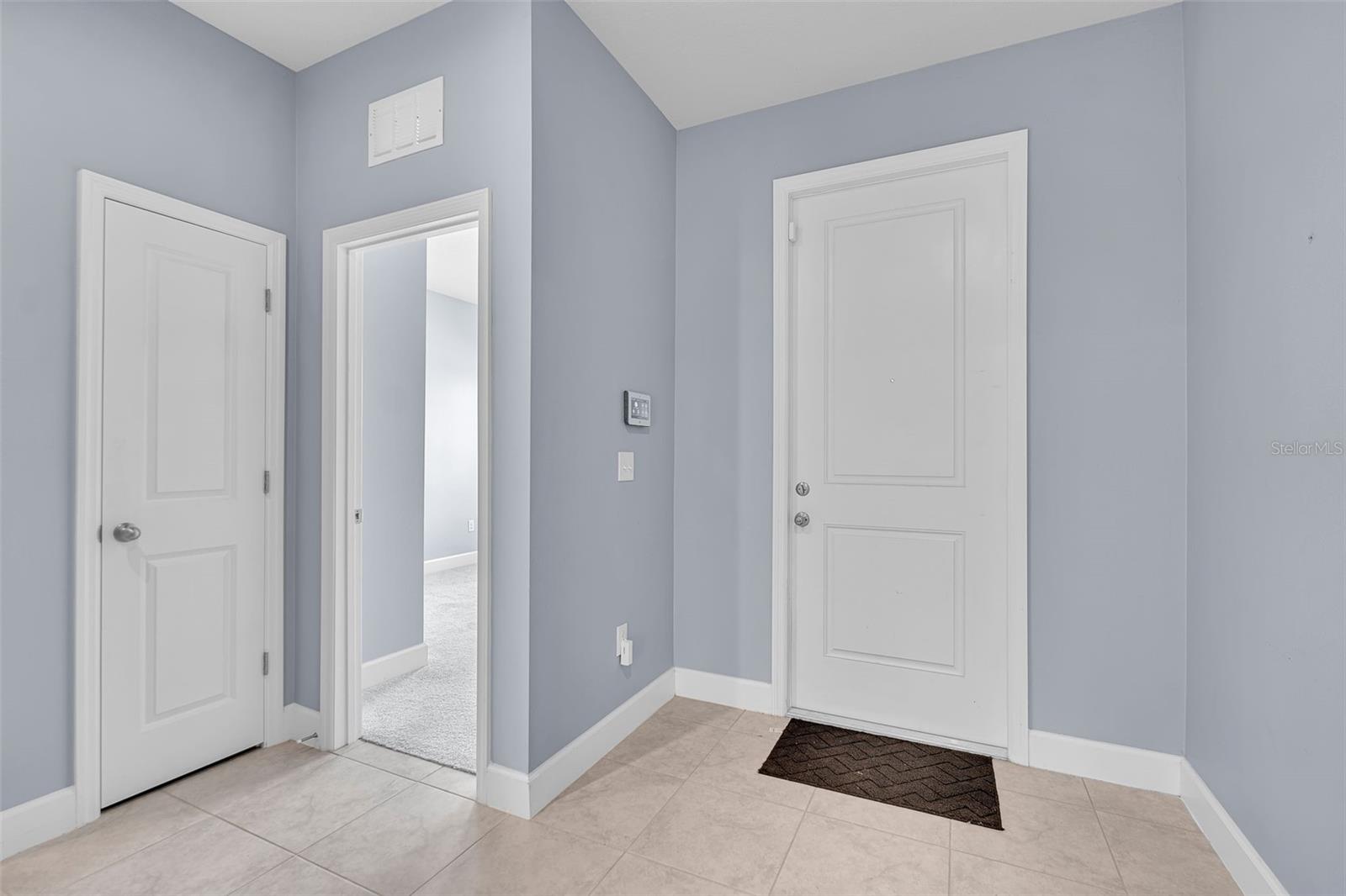 9810 Eventide Trl Property Photo 3