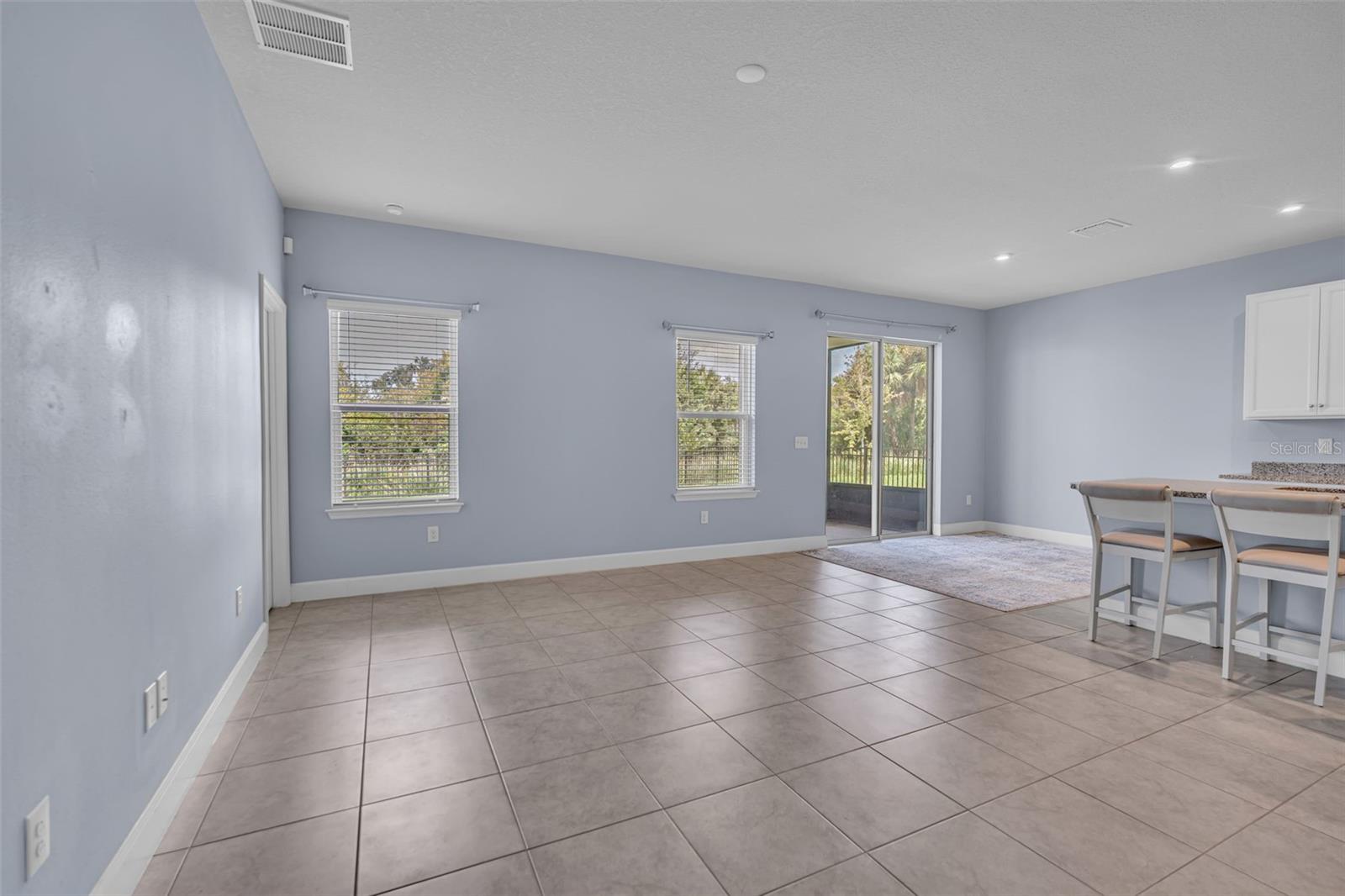 9810 Eventide Trl Property Photo 7