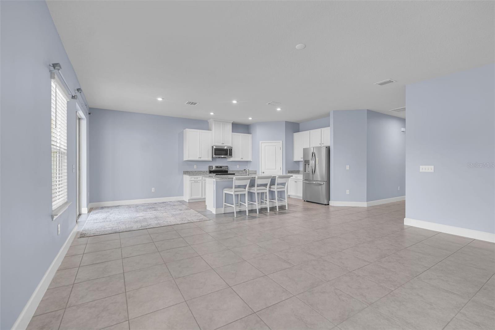 9810 Eventide Trl Property Photo 8