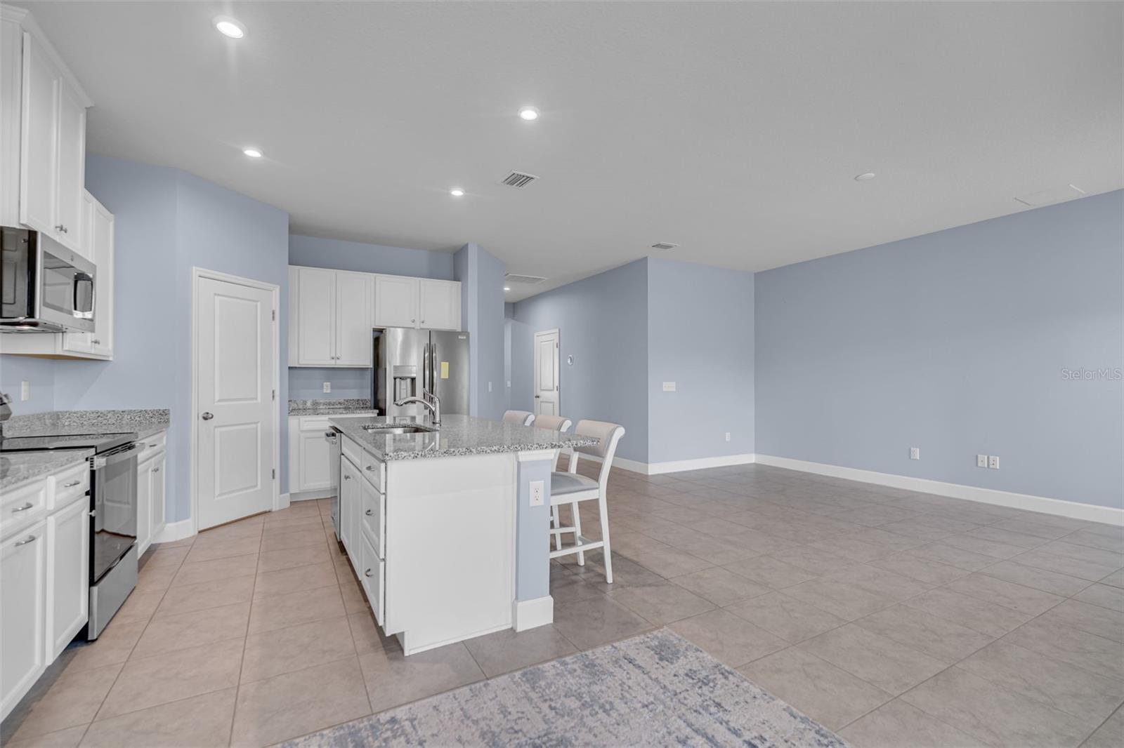9810 Eventide Trl Property Photo 15