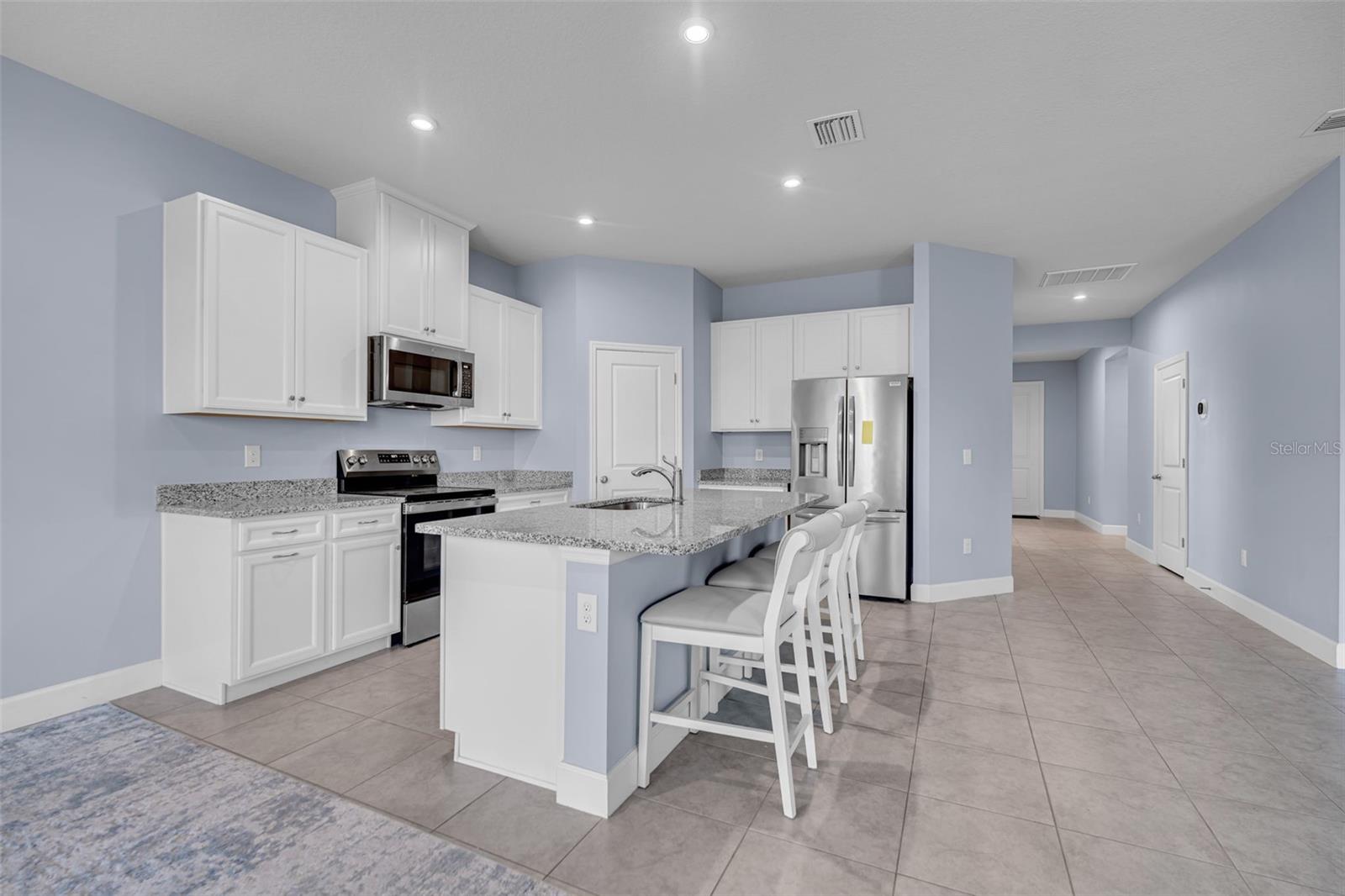 9810 Eventide Trl Property Photo 16