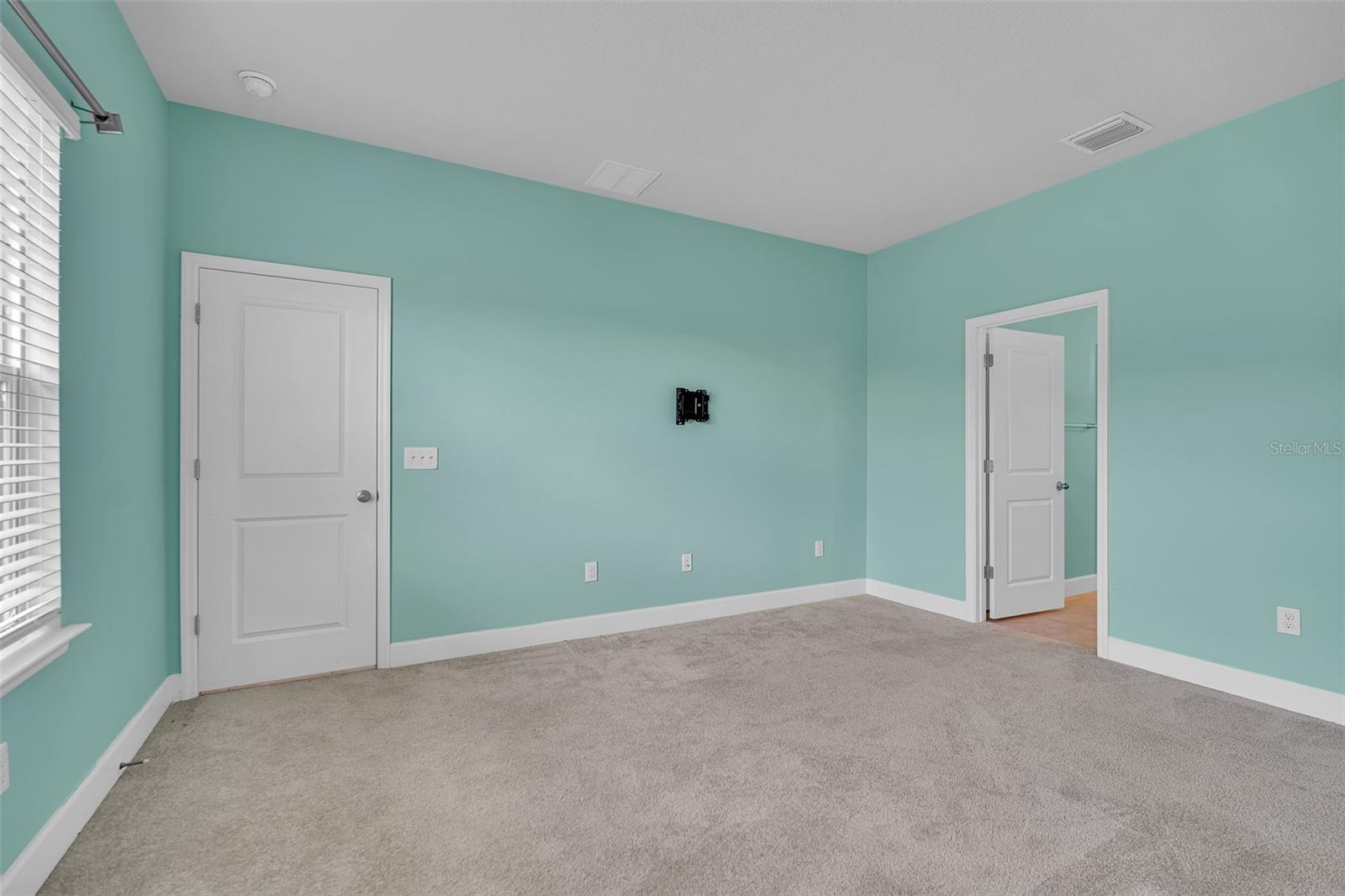 9810 Eventide Trl Property Photo 25