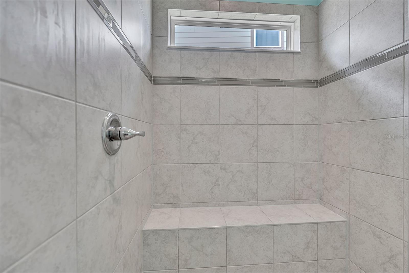 9810 Eventide Trl Property Photo 28
