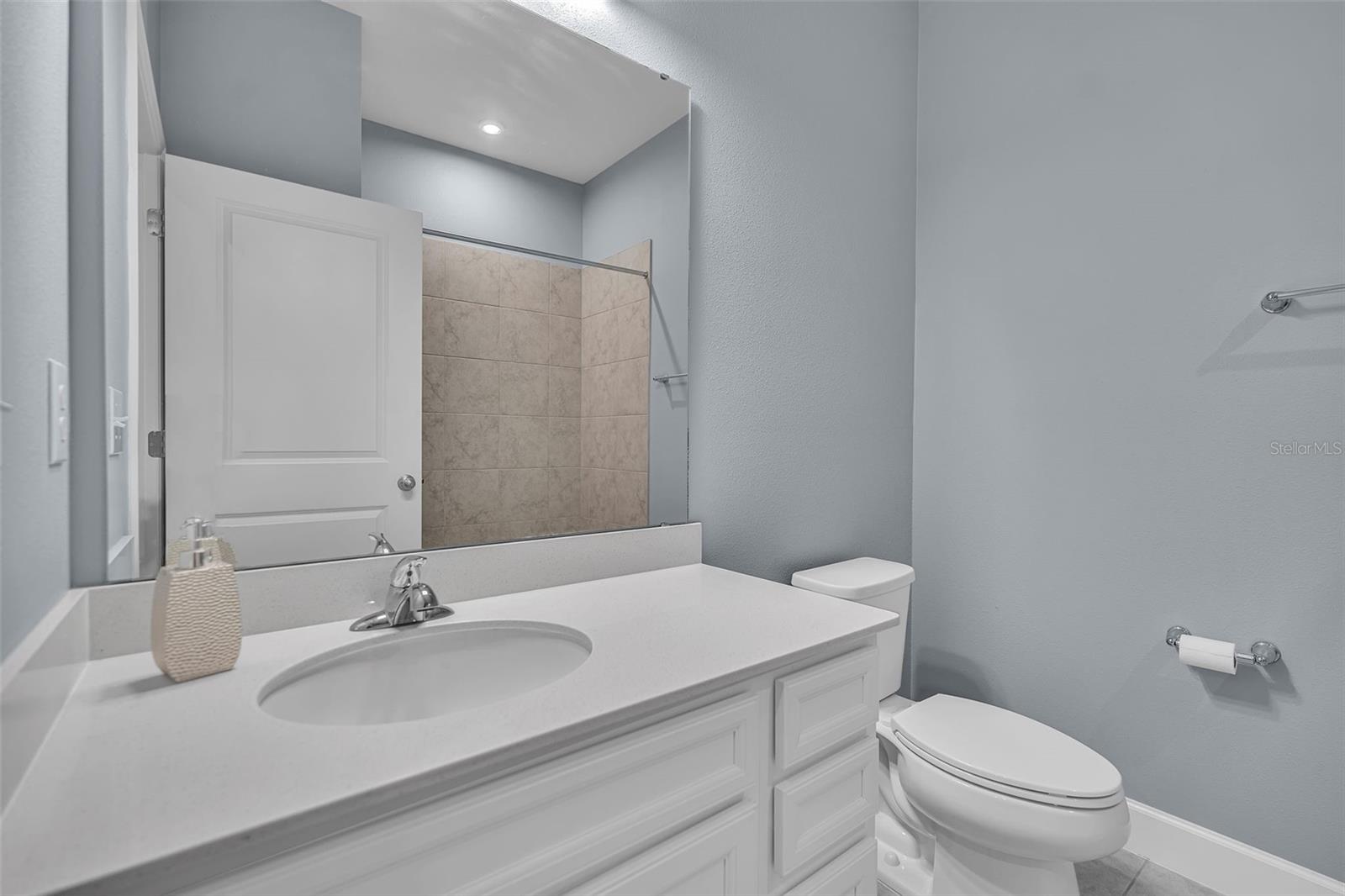 9810 Eventide Trl Property Photo 33