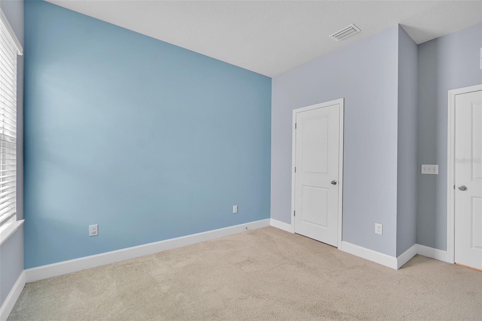 9810 Eventide Trl Property Photo 36