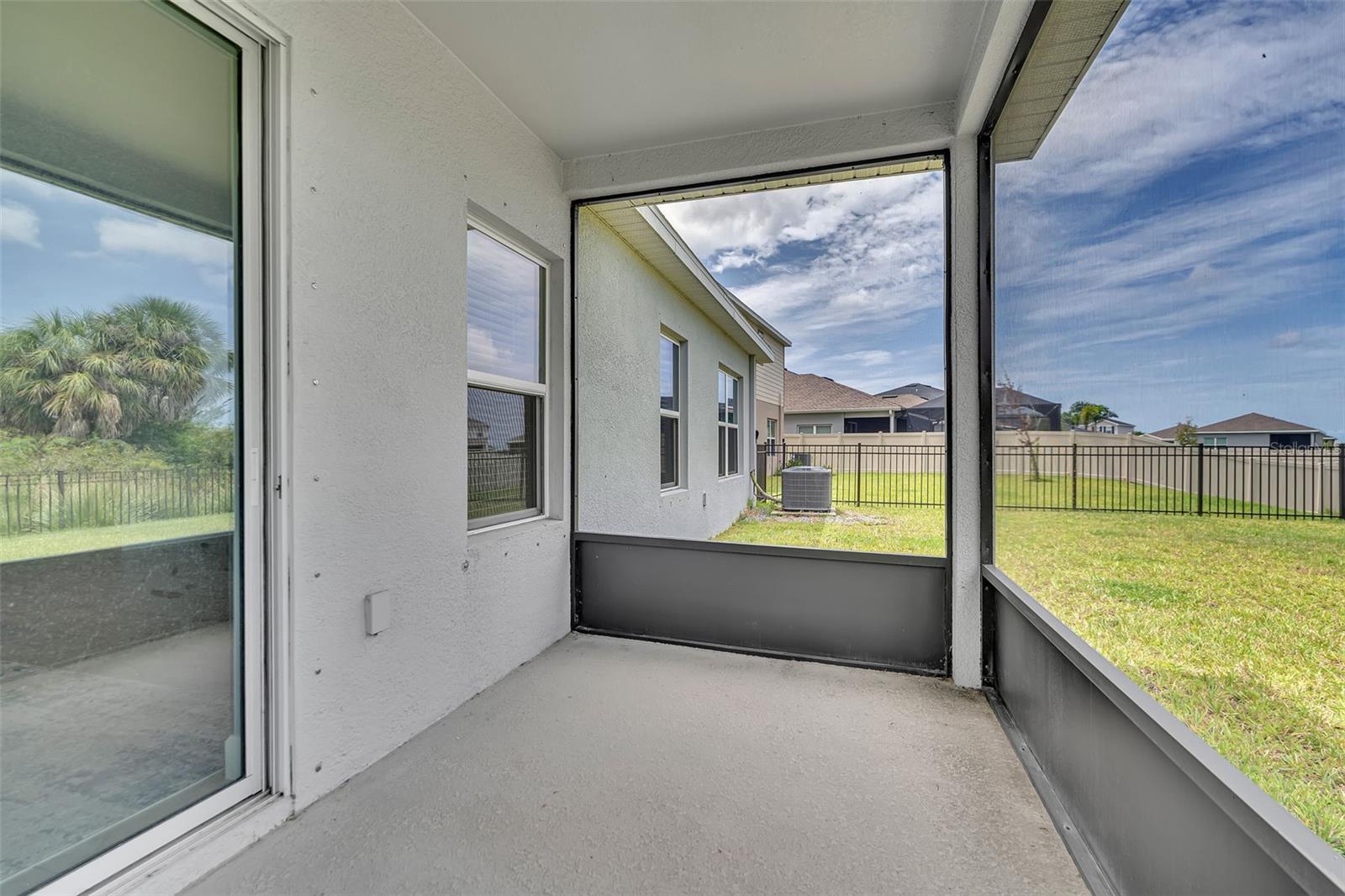 9810 Eventide Trl Property Photo 41