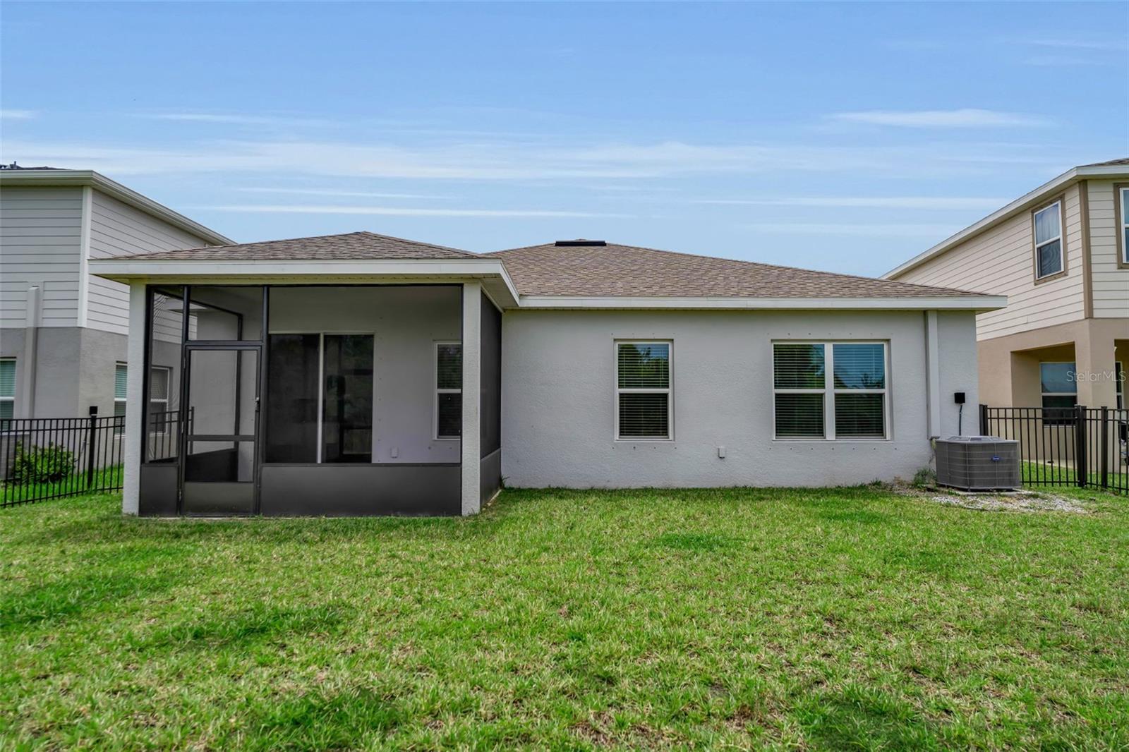 9810 Eventide Trl Property Photo 45