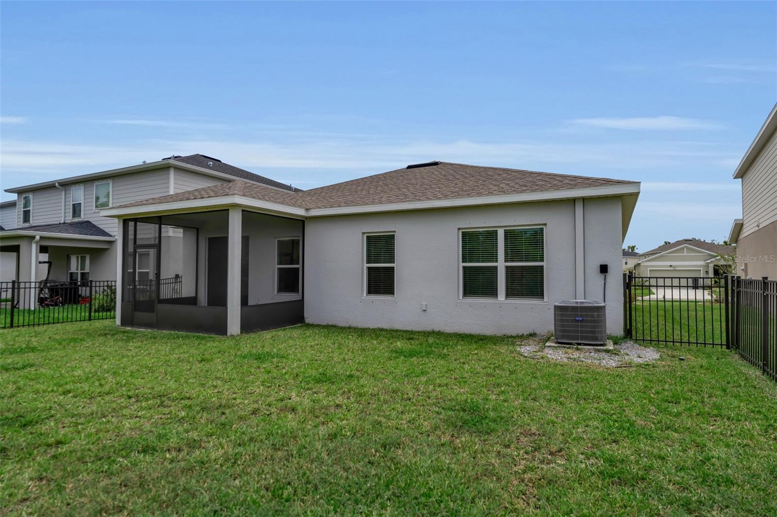 9810 Eventide Trl Property Photo 46